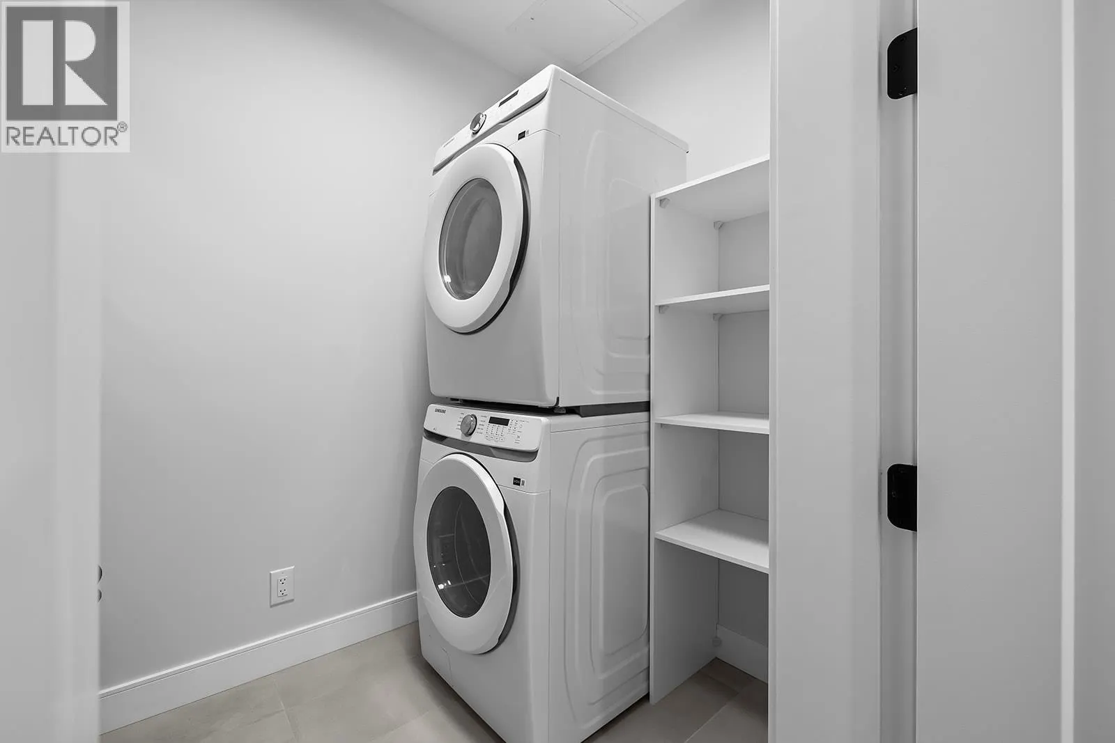 75 Predator Ridge Drive Unit# 208