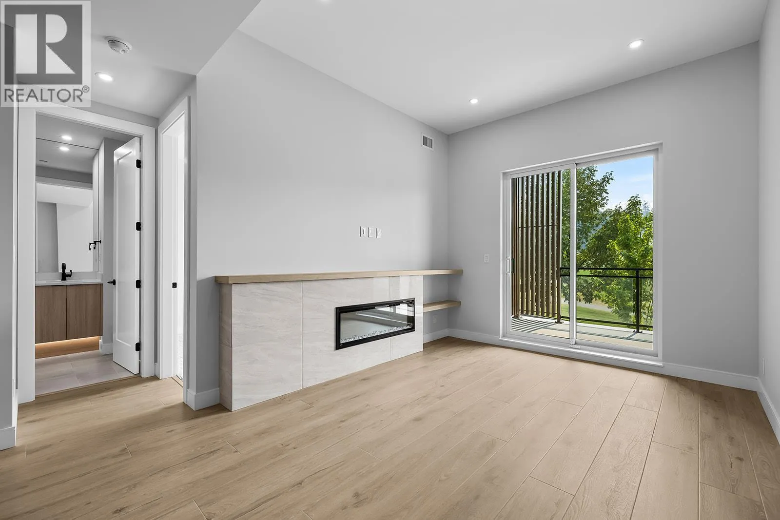75 Predator Ridge Drive Unit# 208