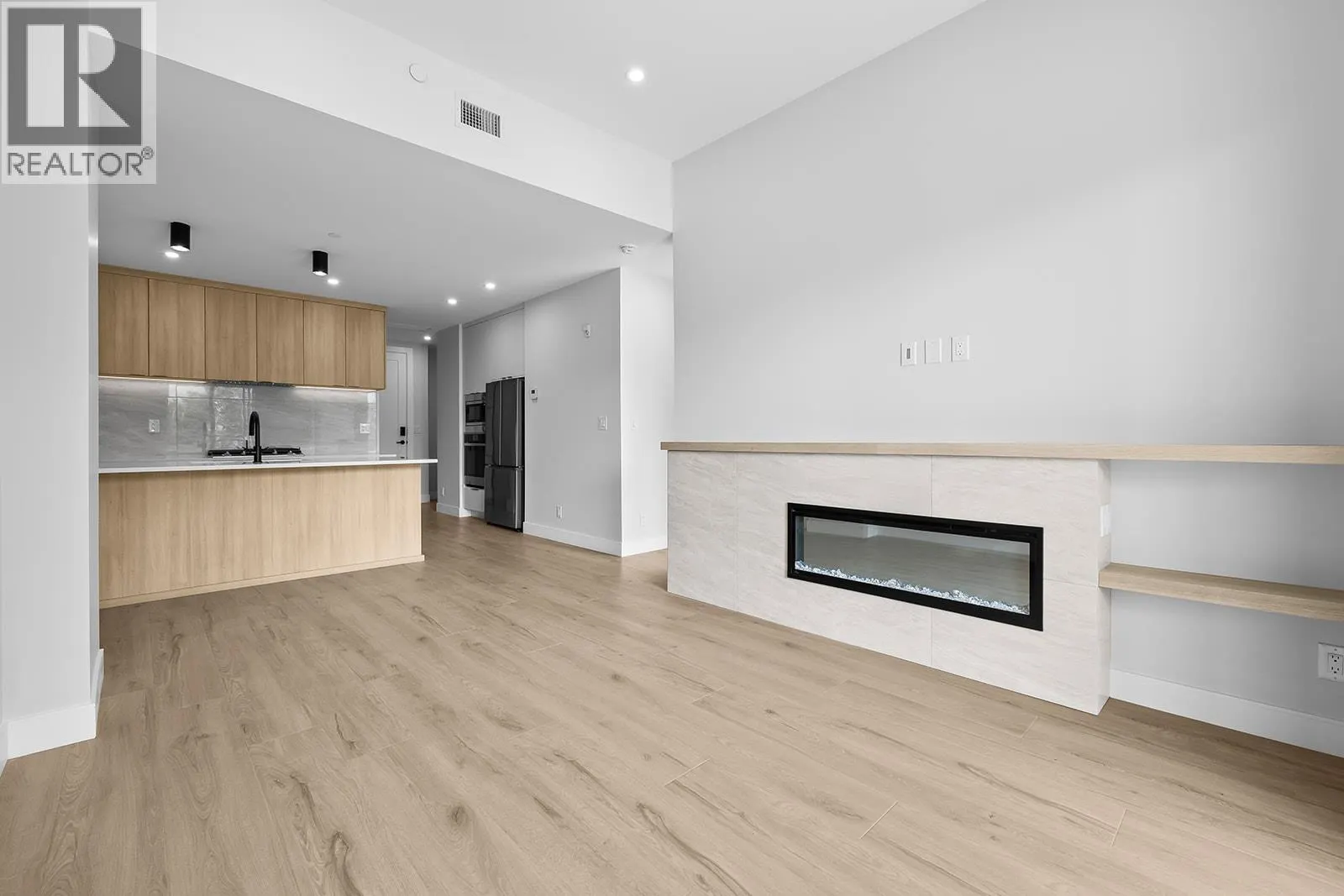 75 Predator Ridge Drive Unit# 208