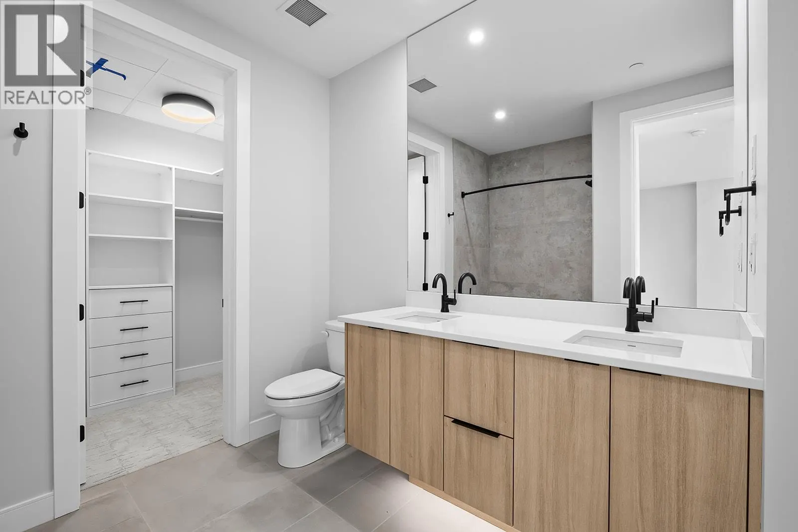 75 Predator Ridge Drive Unit# 208