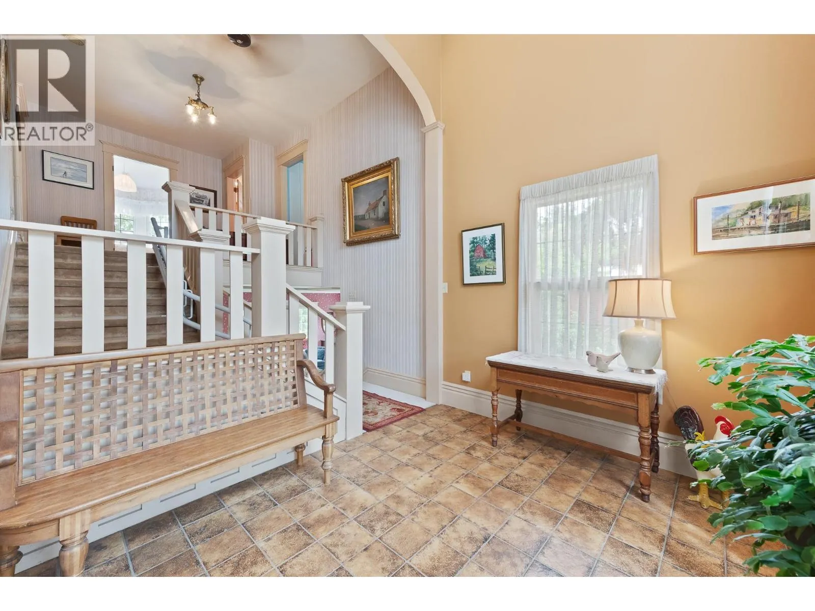 4852-4858 Lakeshore Road