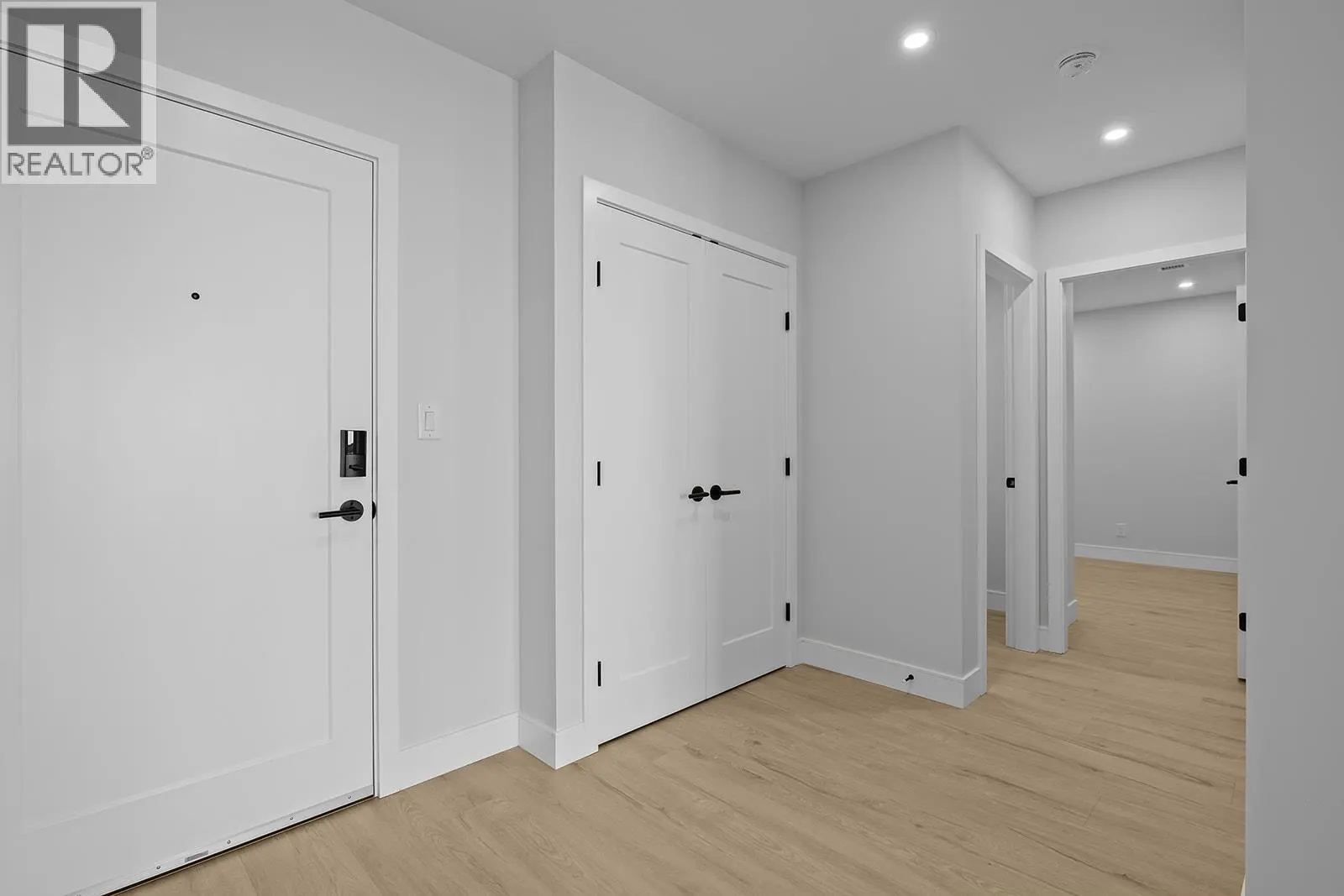 75 Predator Ridge Drive Unit# 301