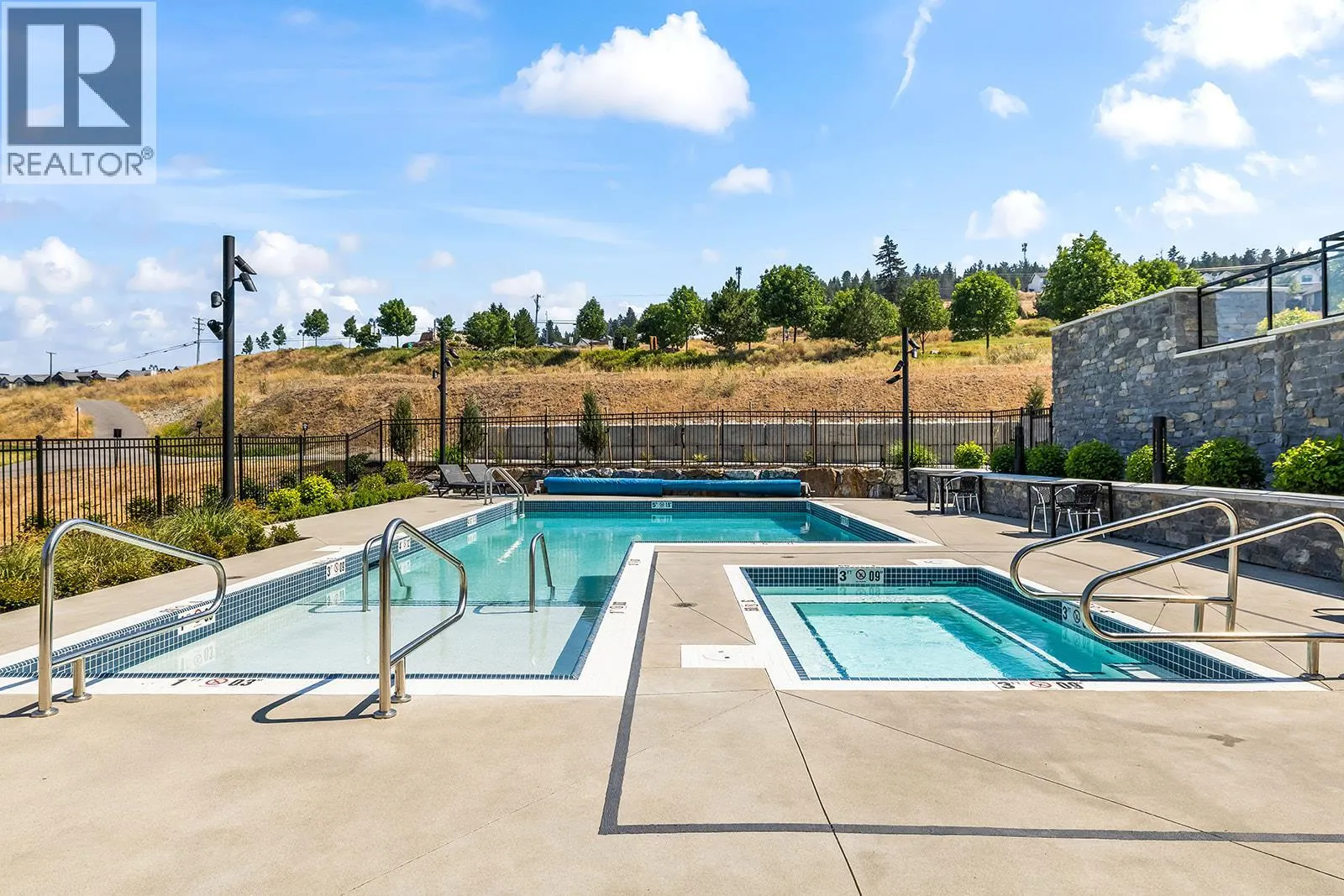 75 Predator Ridge Drive Unit# 307