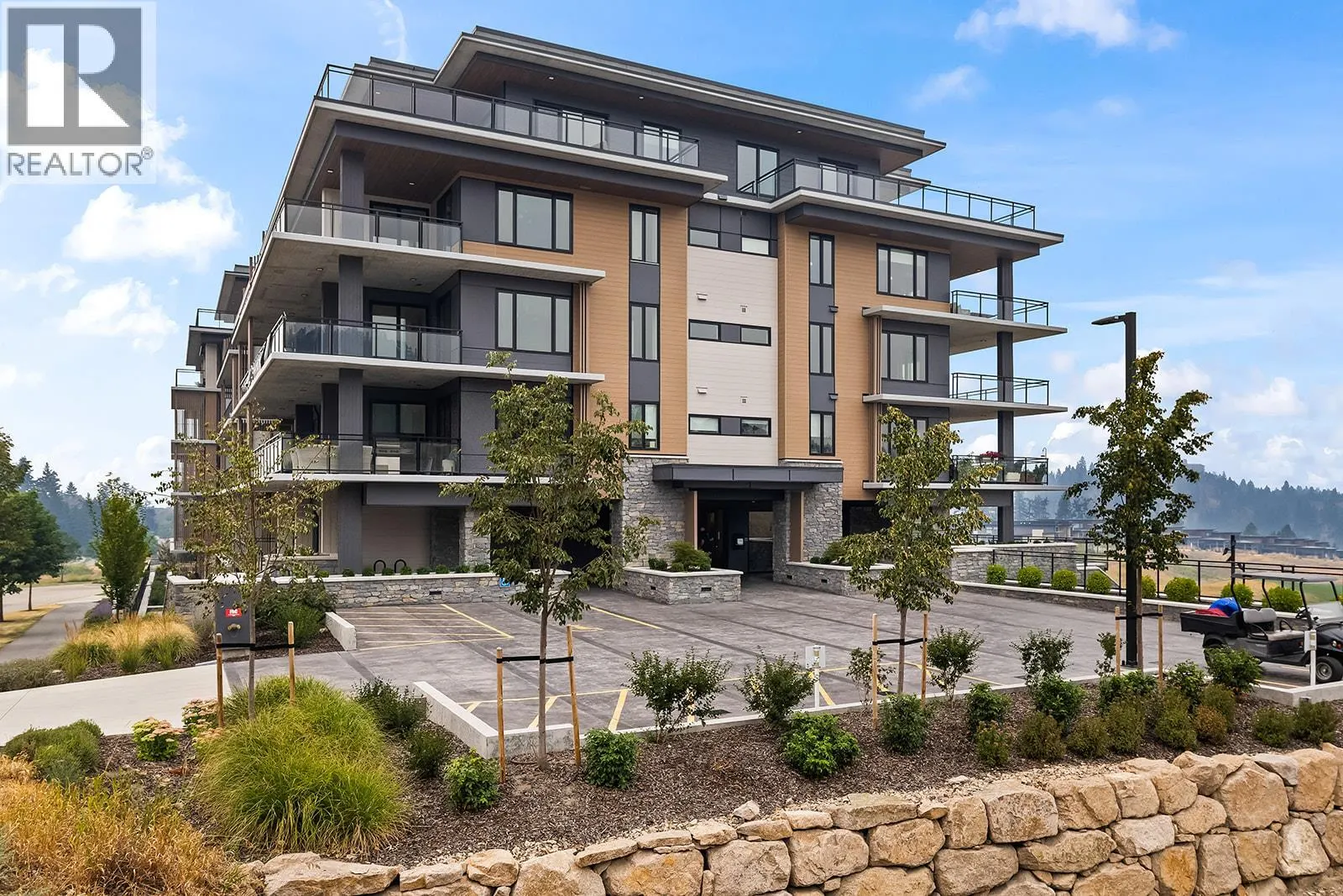 75 Predator Ridge Drive Unit# 307