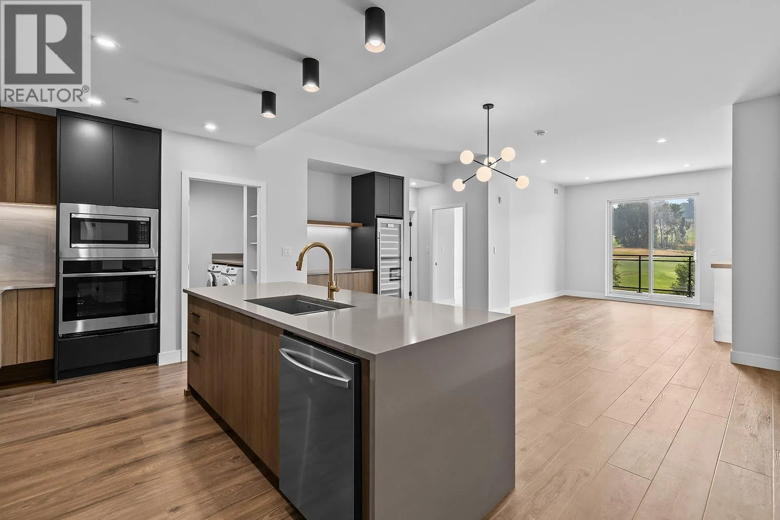 75 Predator Ridge Drive Unit# 307