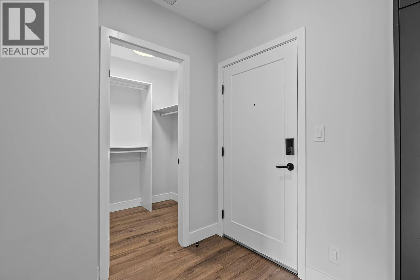 75 Predator Ridge Drive Unit# 307