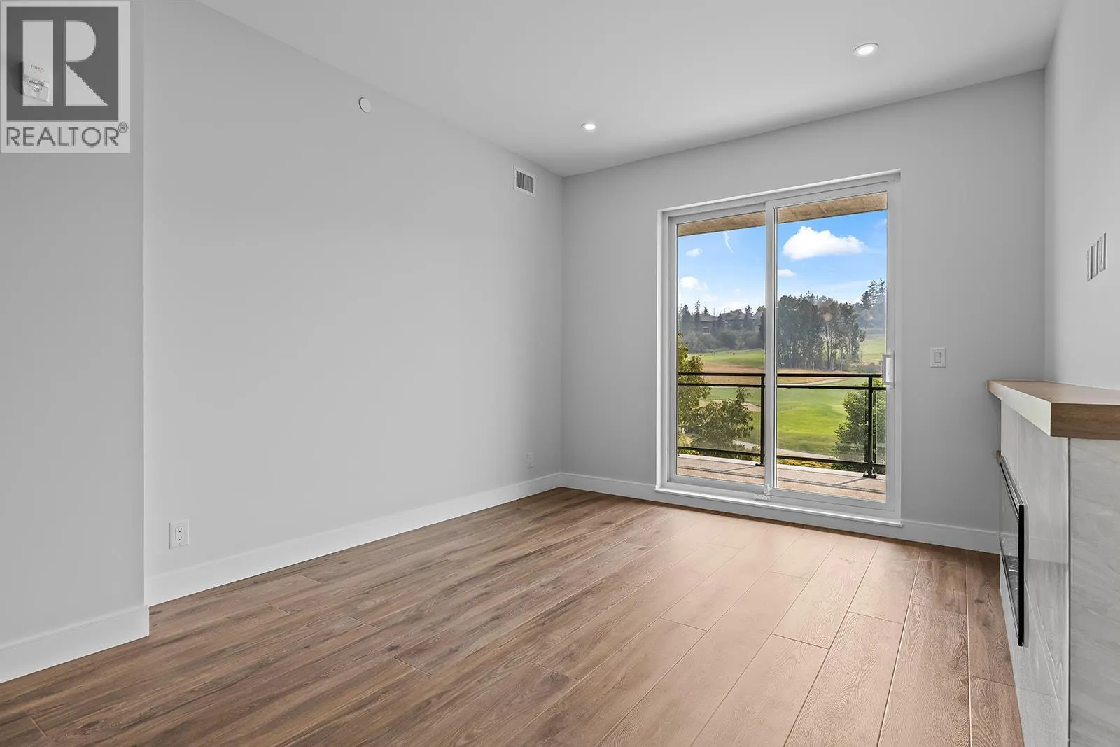 75 Predator Ridge Drive Unit# 307