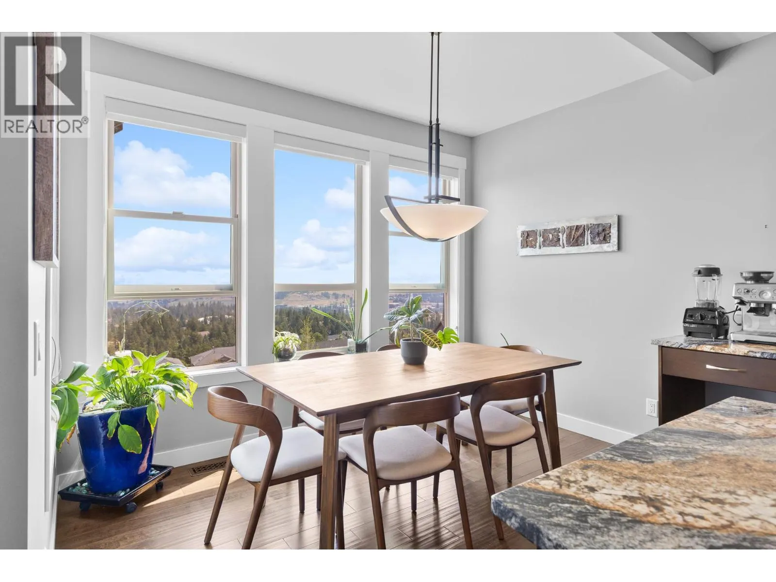 1870 Rosealee Lane Unit# 34