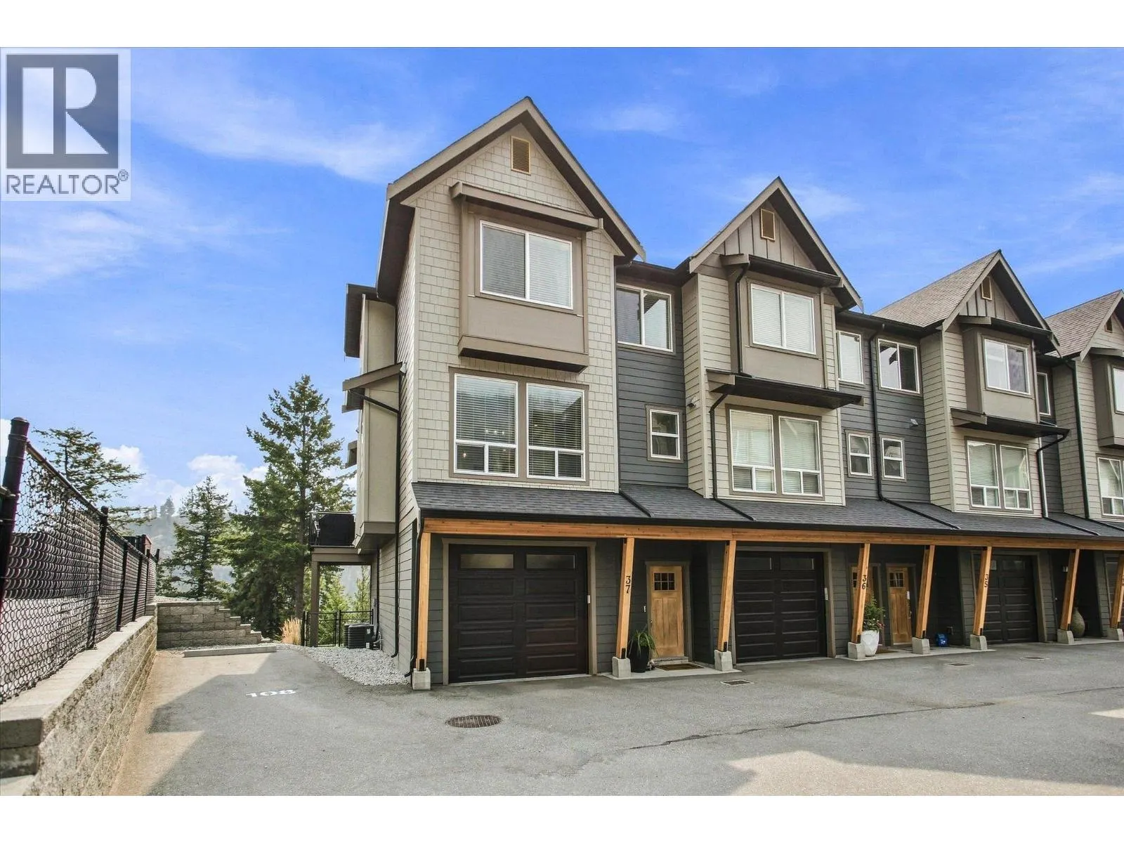 2490 Tuscany Drive Unit# 37