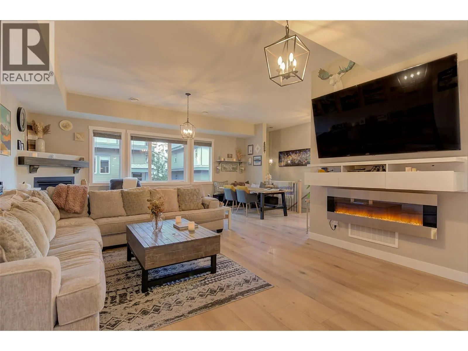 2893 Robinson Road Unit# 13
