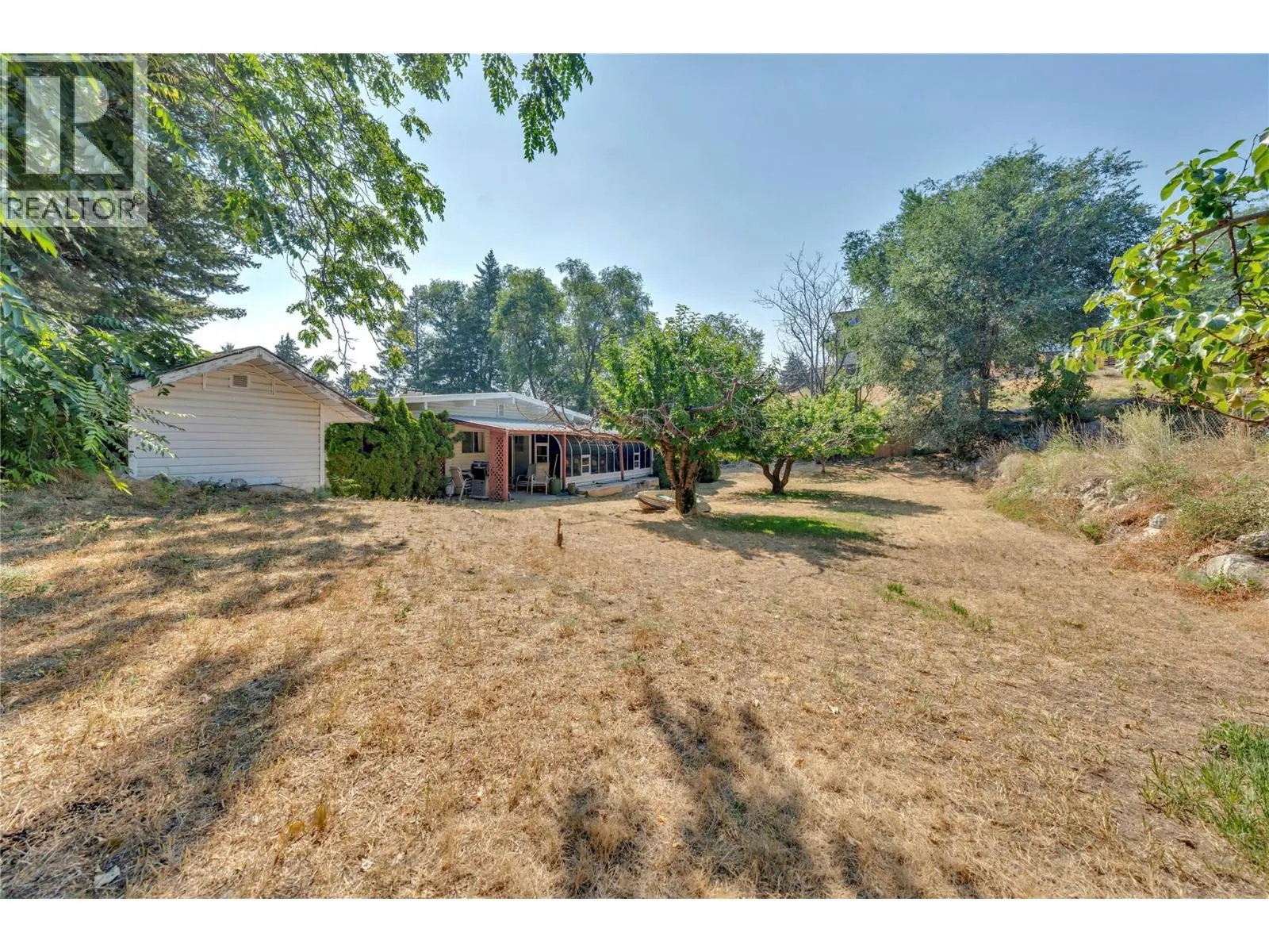 14416 Fisher Close