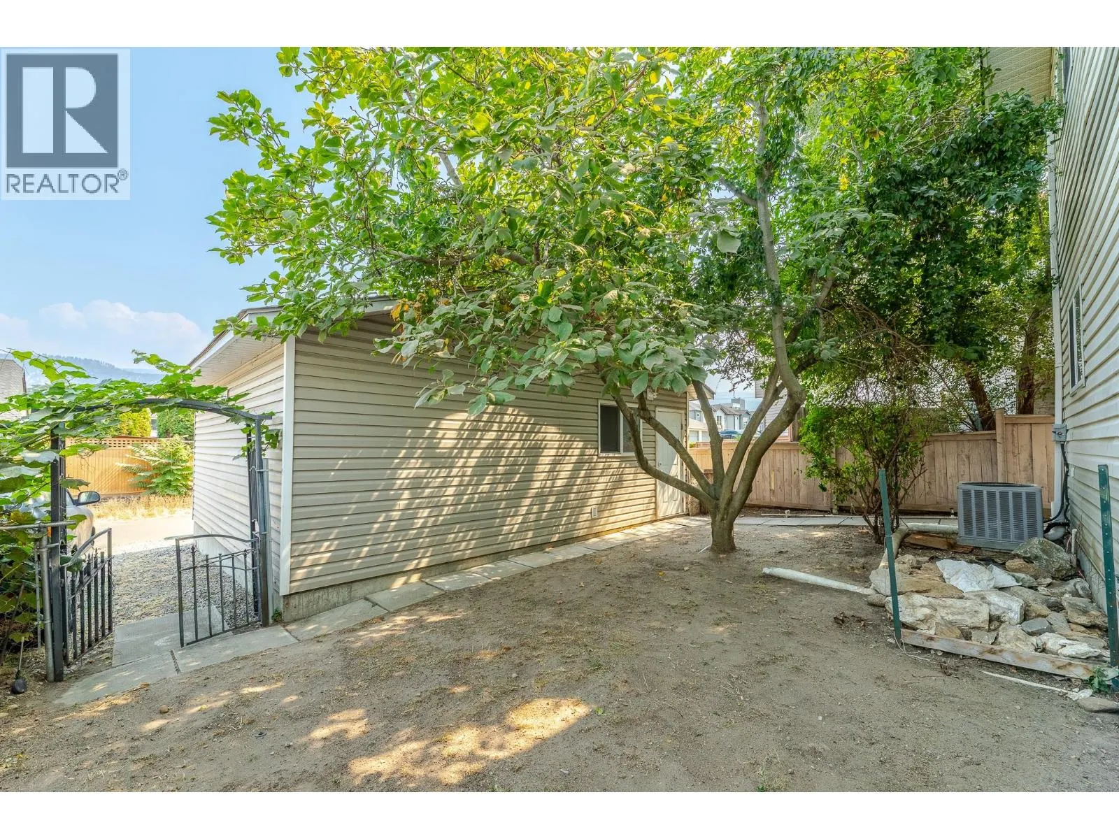 688 Latimer Street Unit# 102