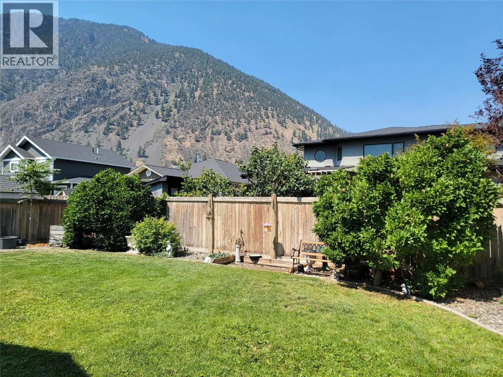 208 K-View Crescent