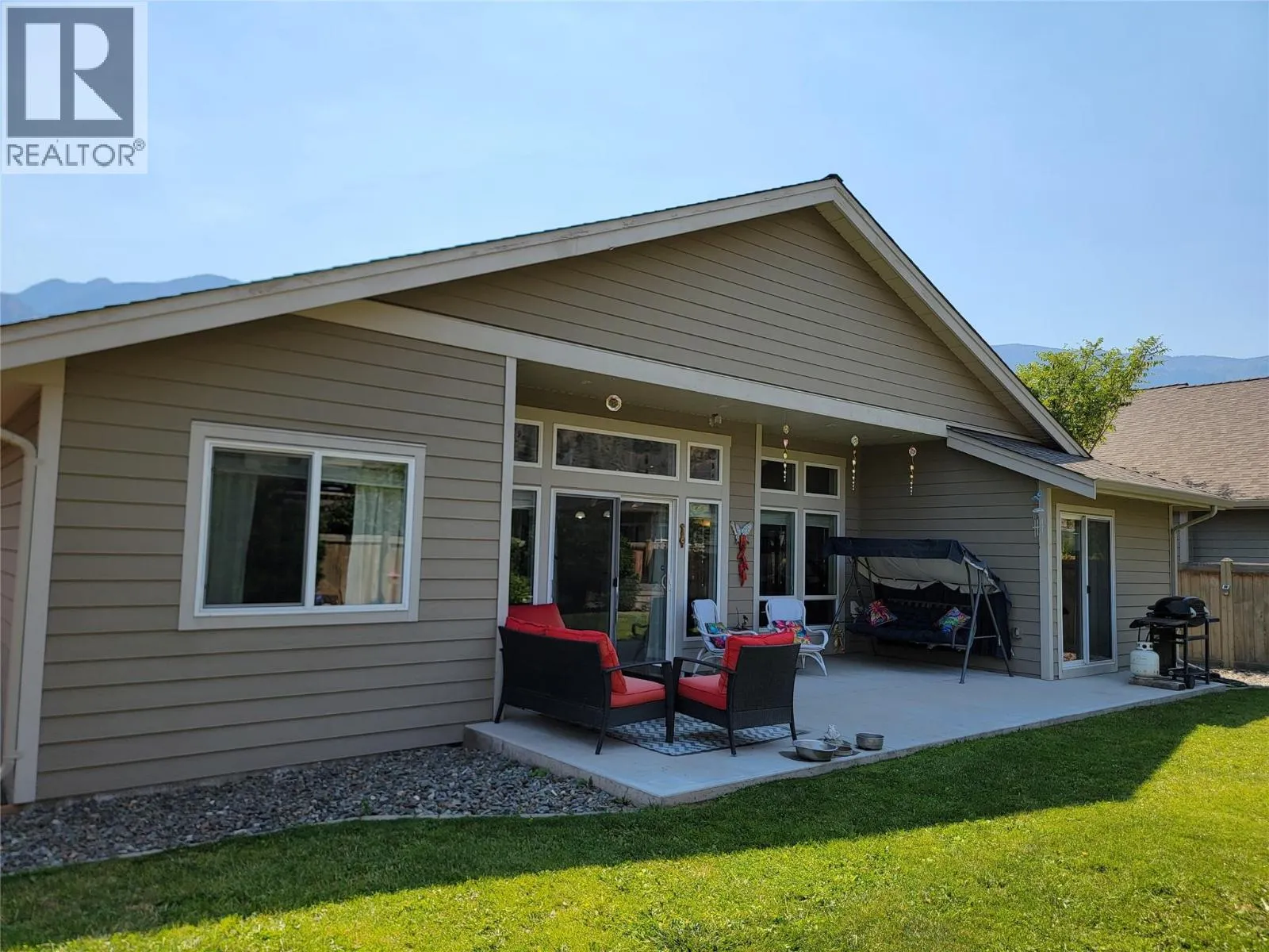 208 K-View Crescent