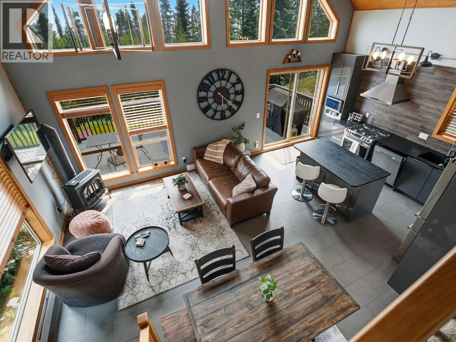 4833 Snow Pines Road