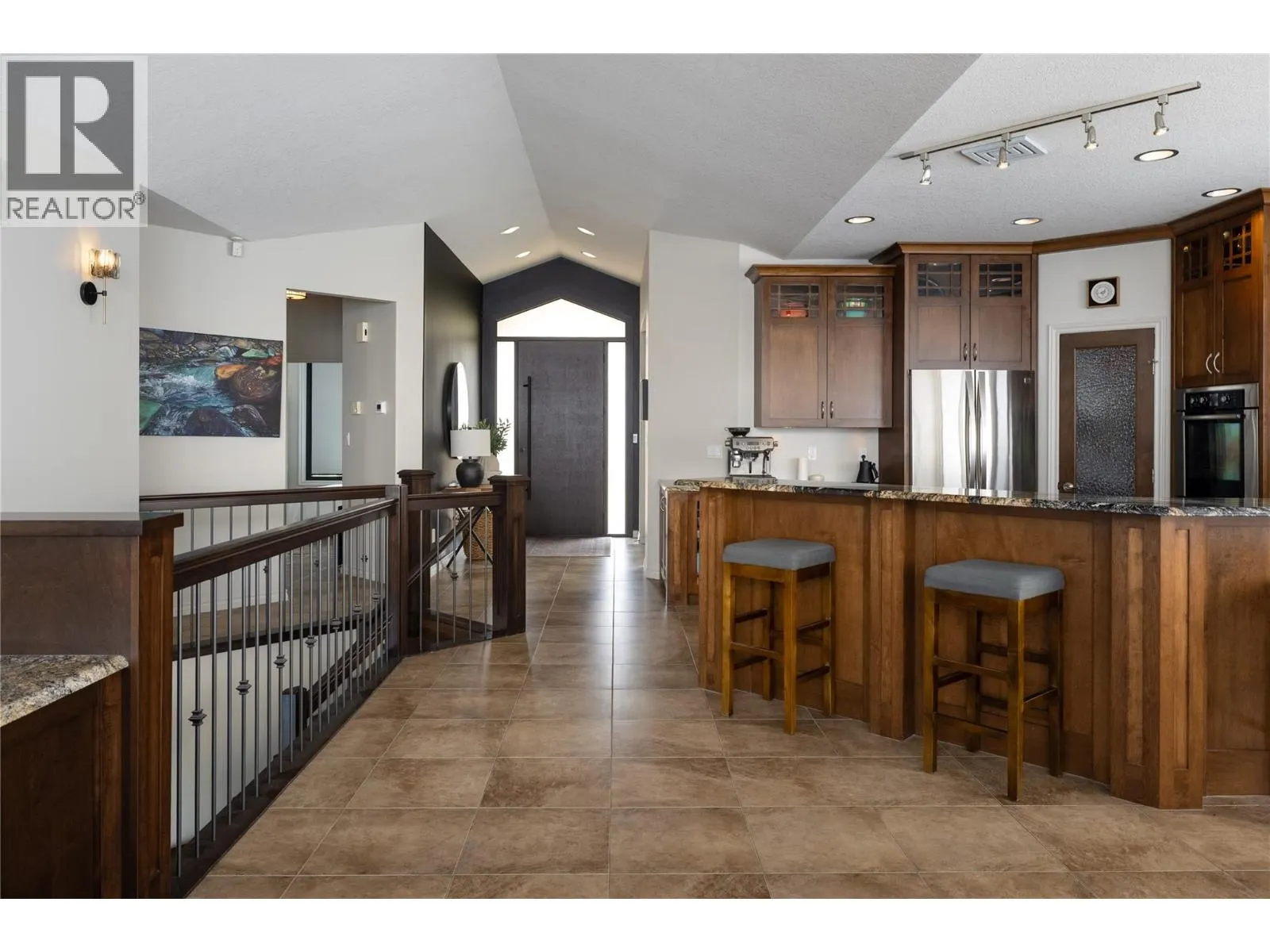 10 Bayview Heights