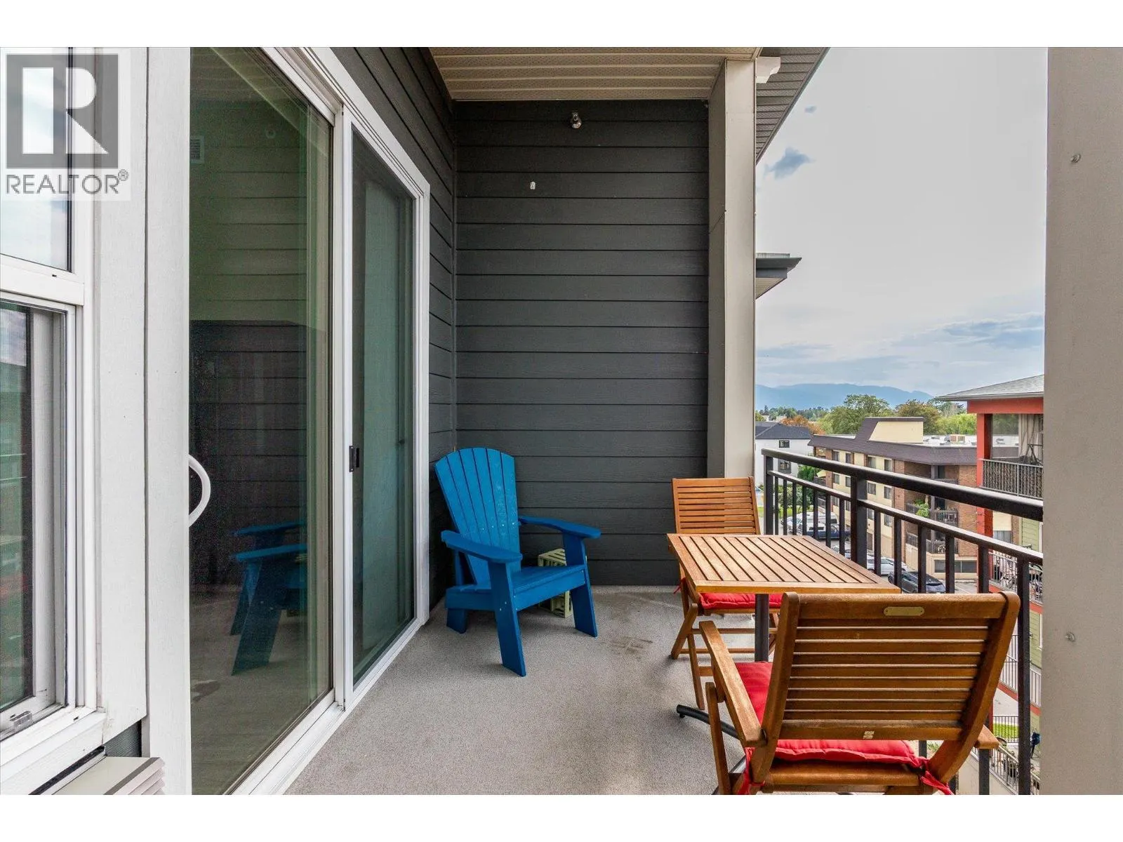 1775 Chapman Place Unit# PH06