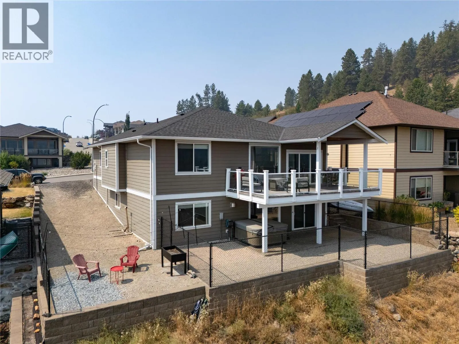 7261 Silver Ridge Drive