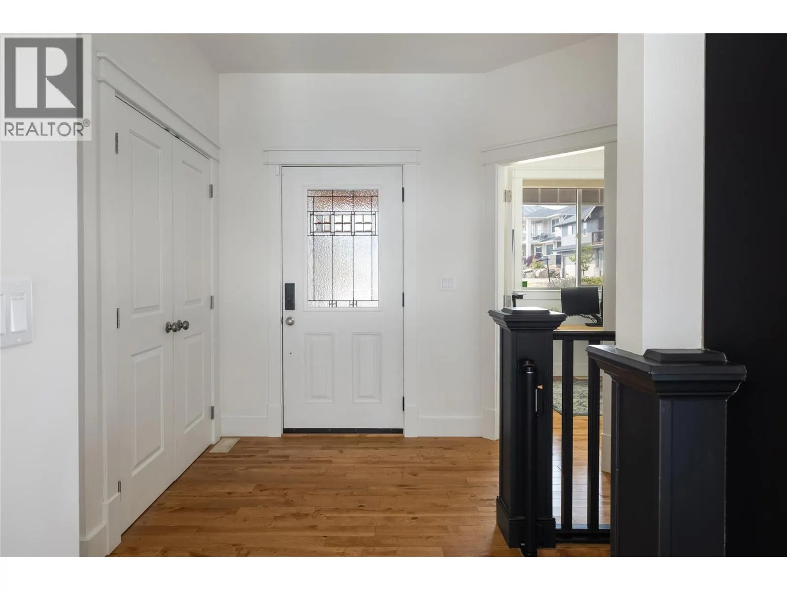 7261 Silver Ridge Drive