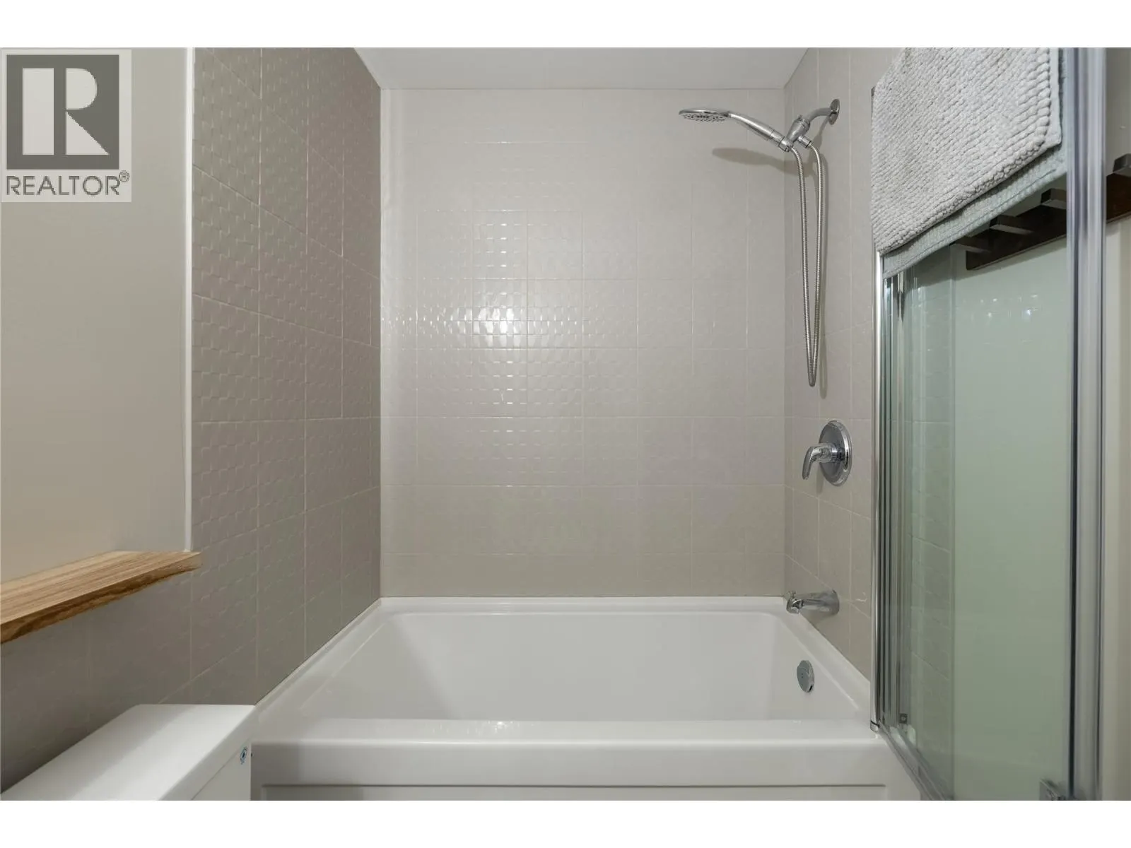 4600 Okanagan Avenue Unit# 53