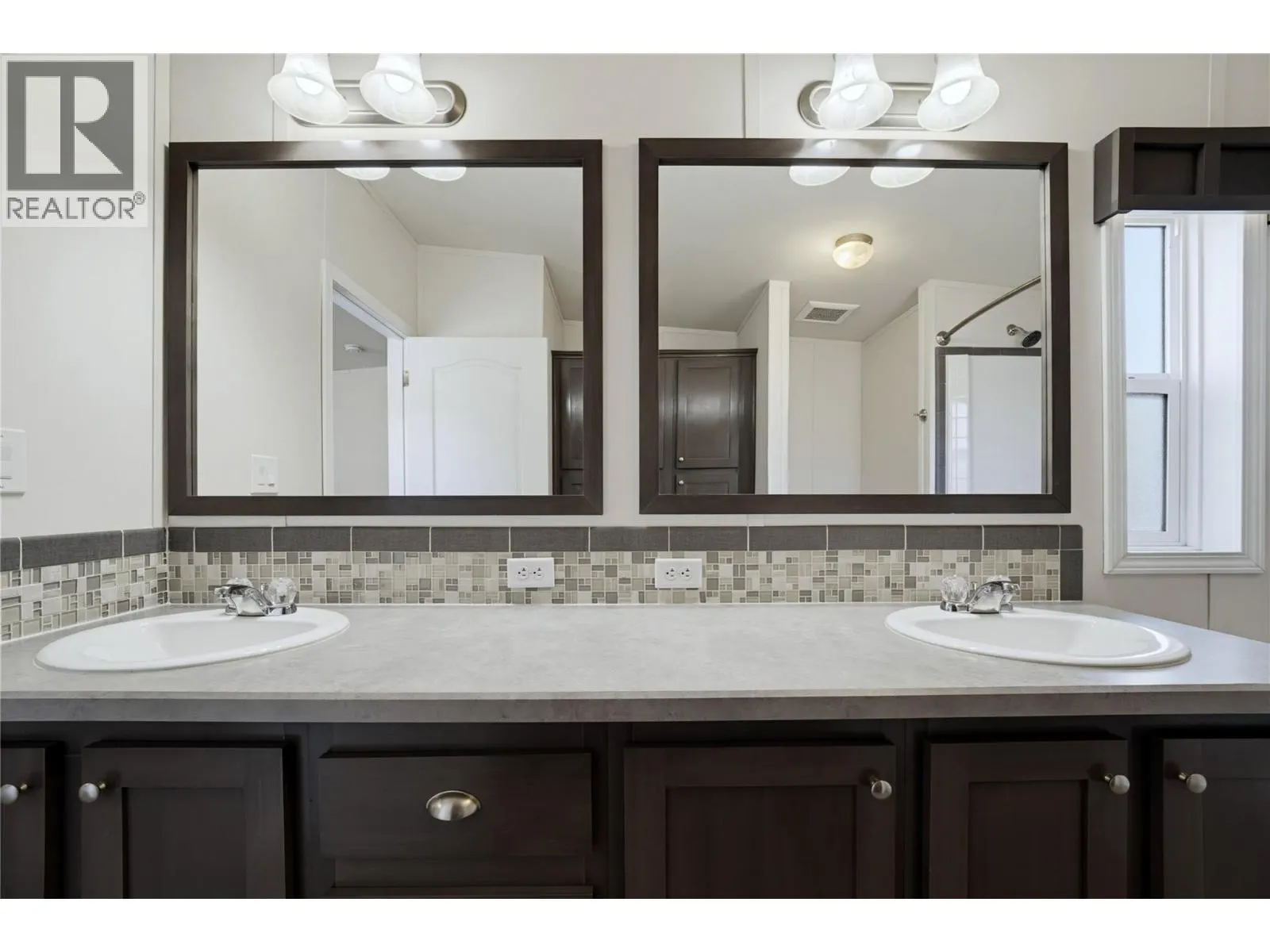 4811 10A Avenue NE Unit# 28