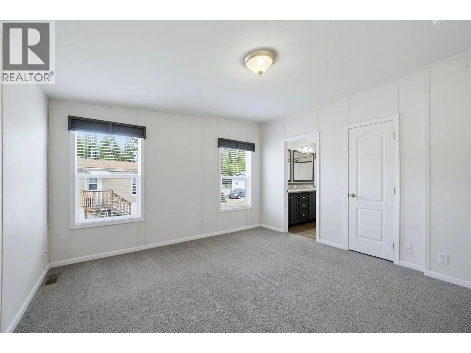 4811 10A Avenue NE Unit# 28