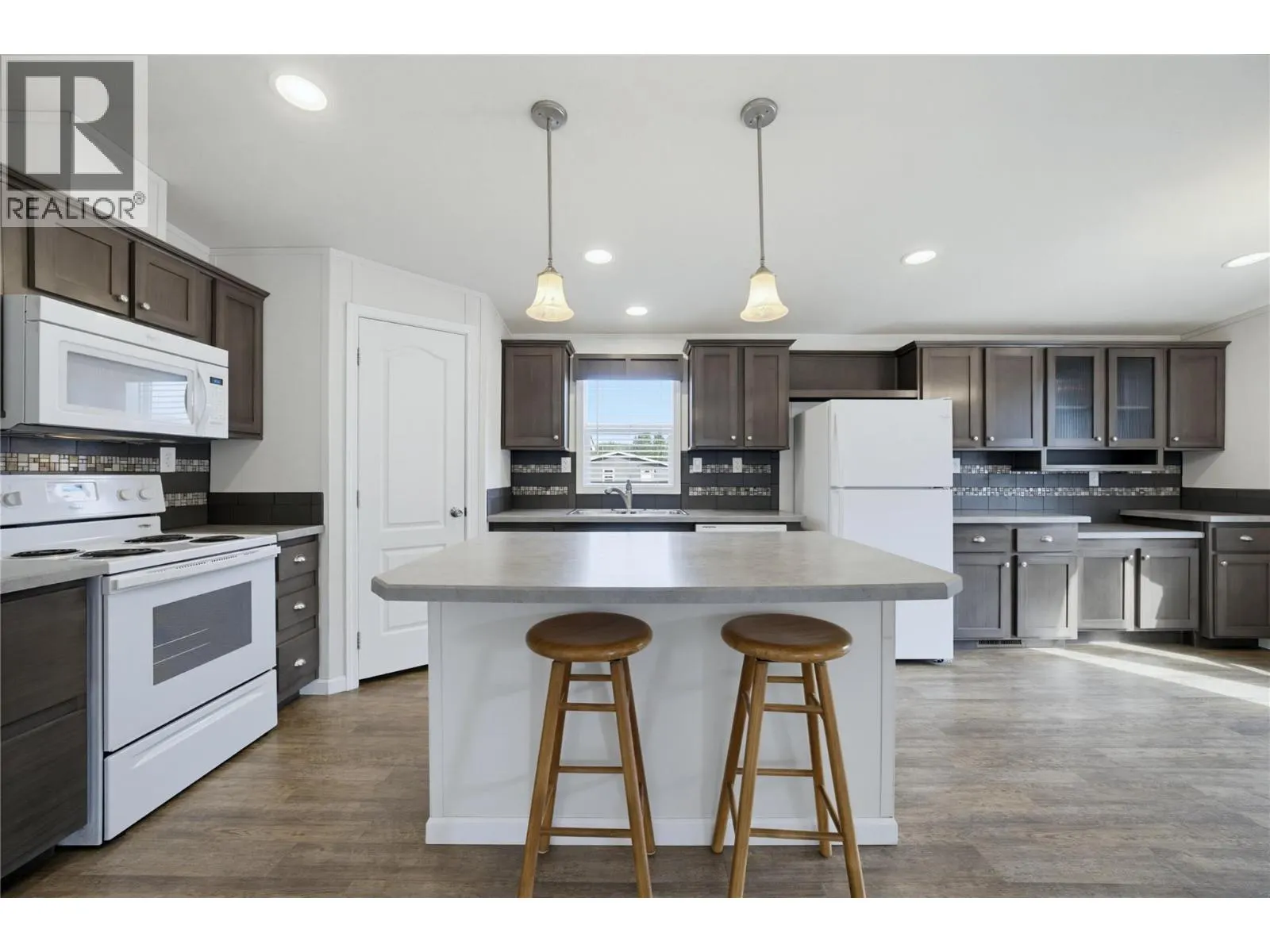 4811 10A Avenue NE Unit# 28