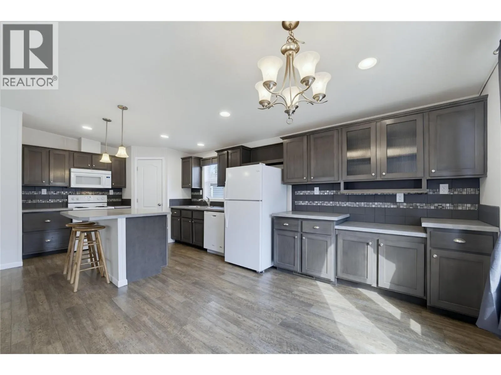4811 10A Avenue NE Unit# 28