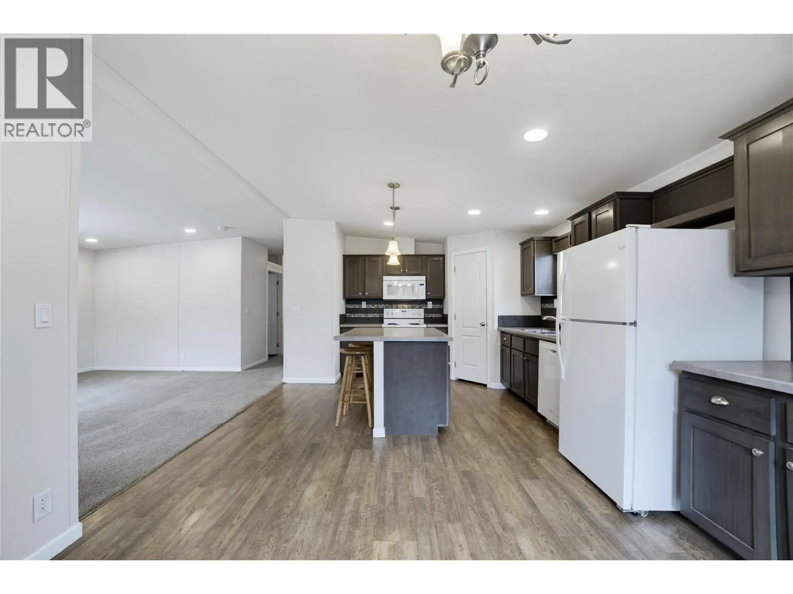 4811 10A Avenue NE Unit# 28