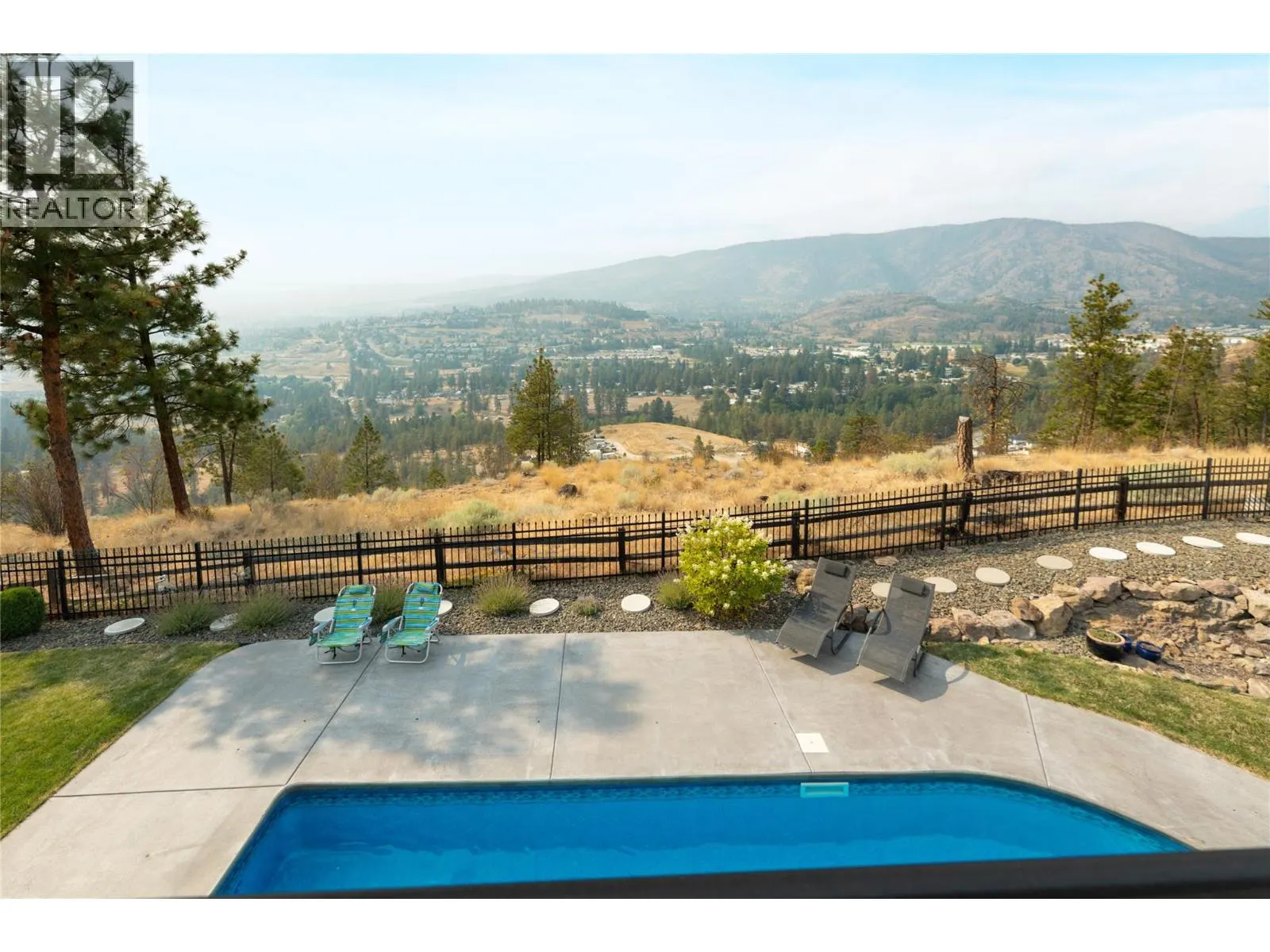 3351 Vineyard View Drive