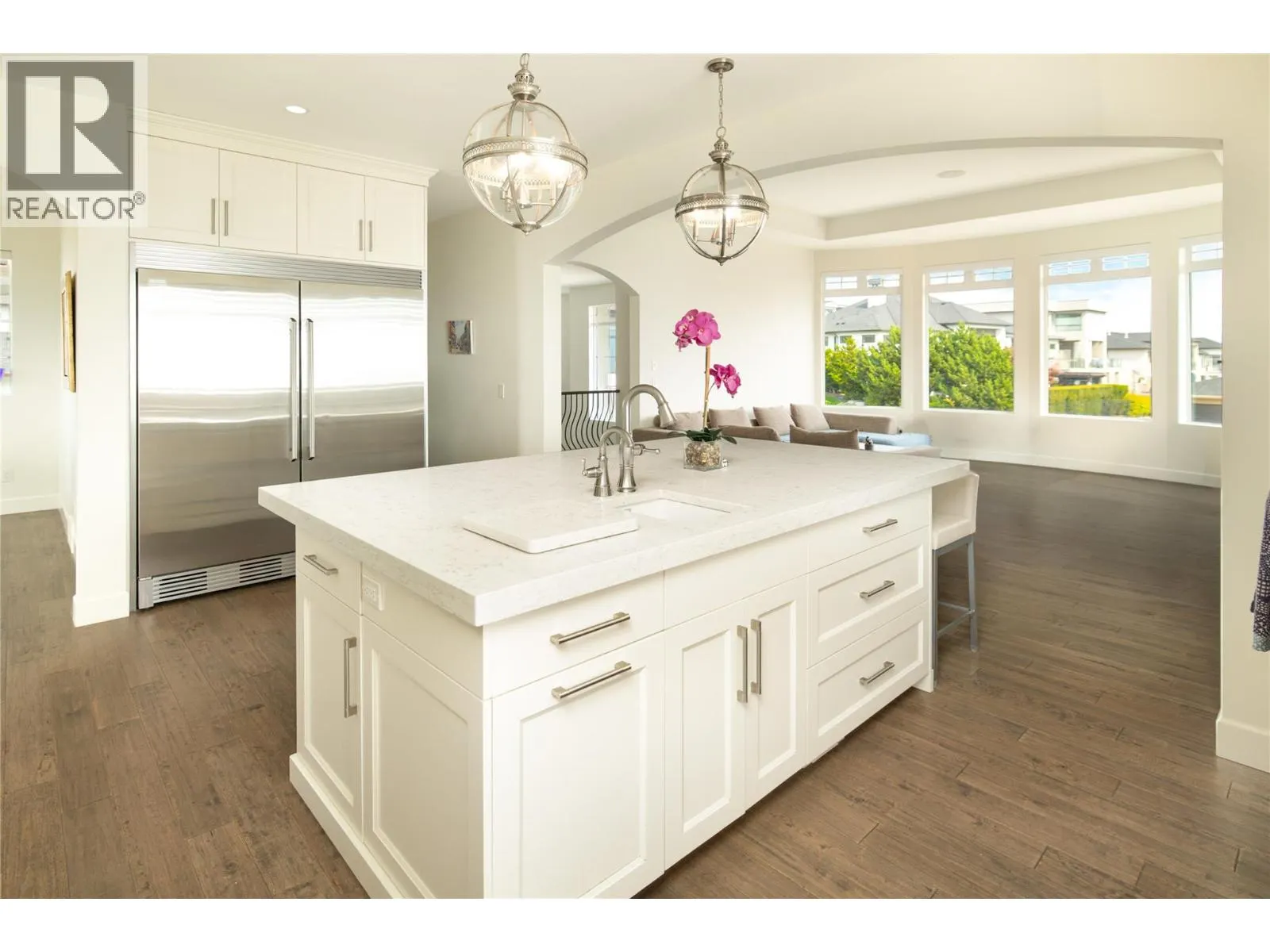 3351 Vineyard View Drive