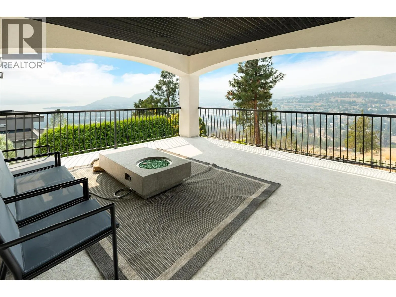 3351 Vineyard View Drive