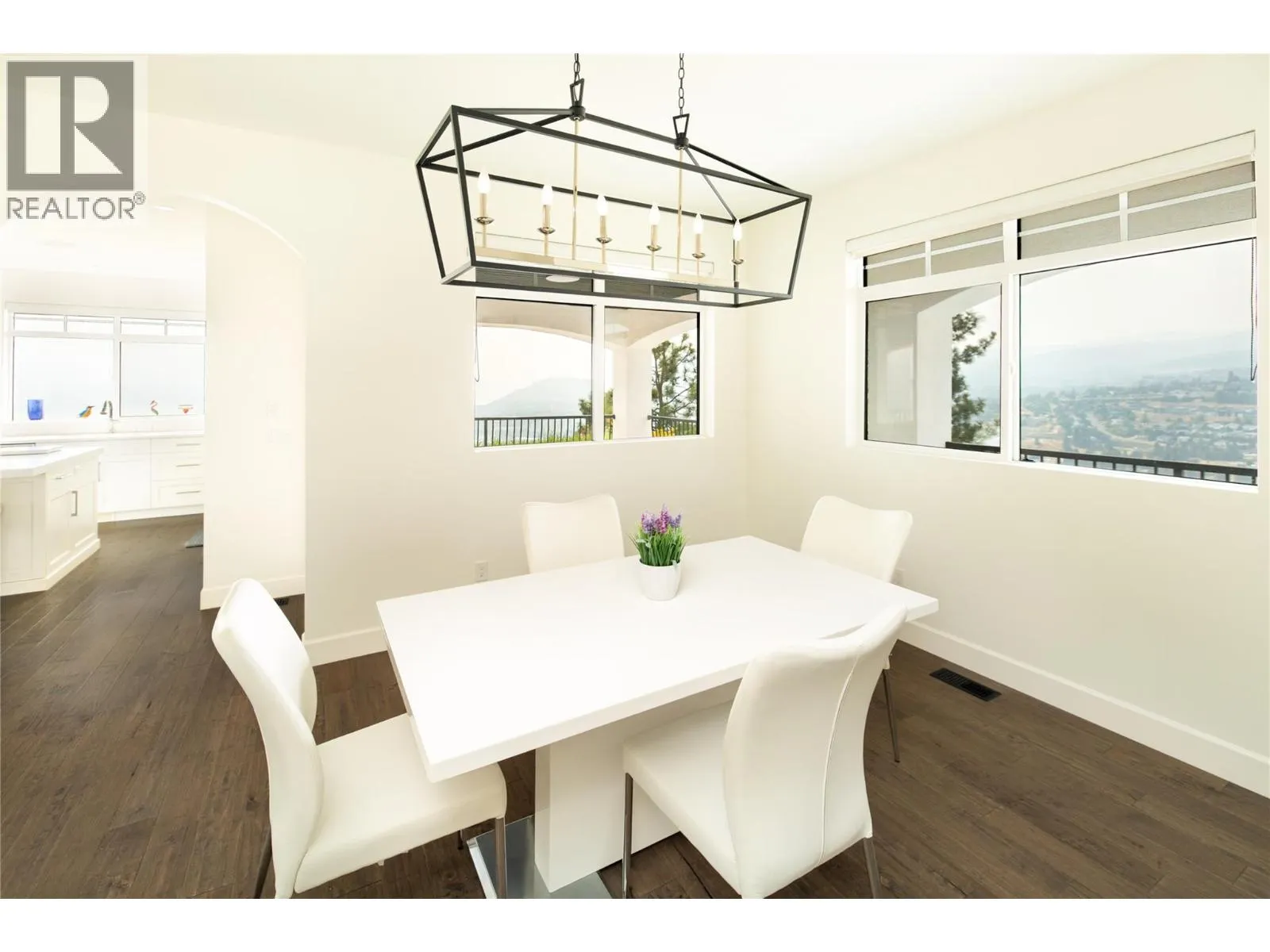 3351 Vineyard View Drive