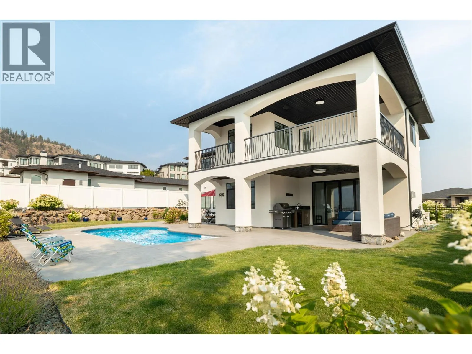 3351 Vineyard View Drive