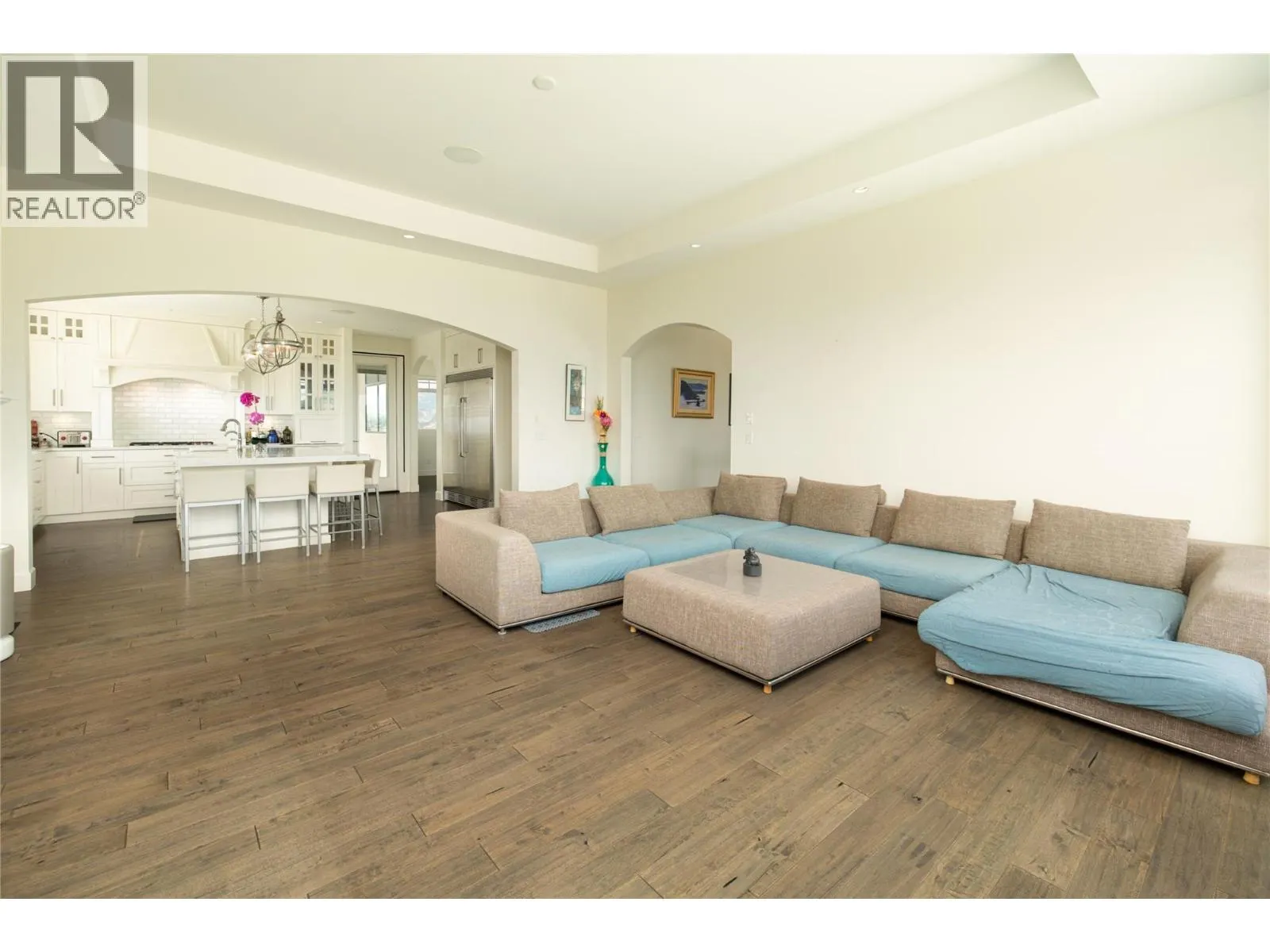 3351 Vineyard View Drive