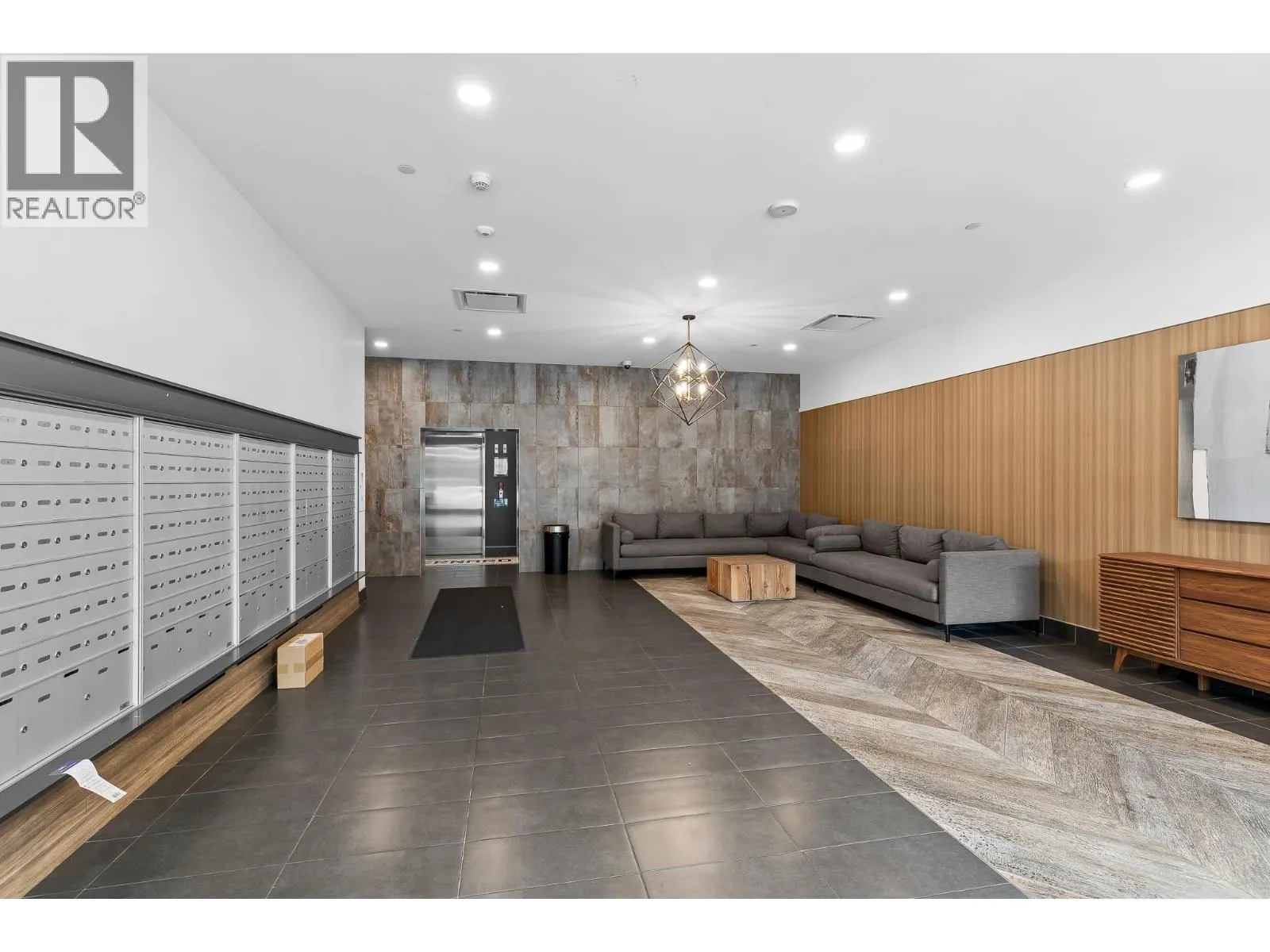 1471 St. Paul Street Unit# 1707