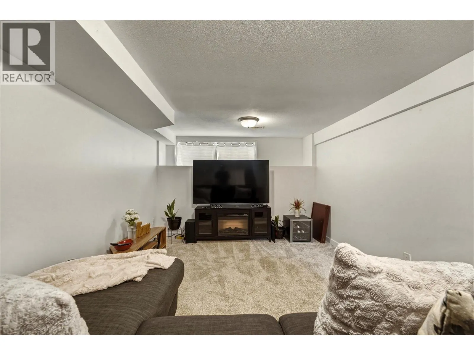 1701 34 Street