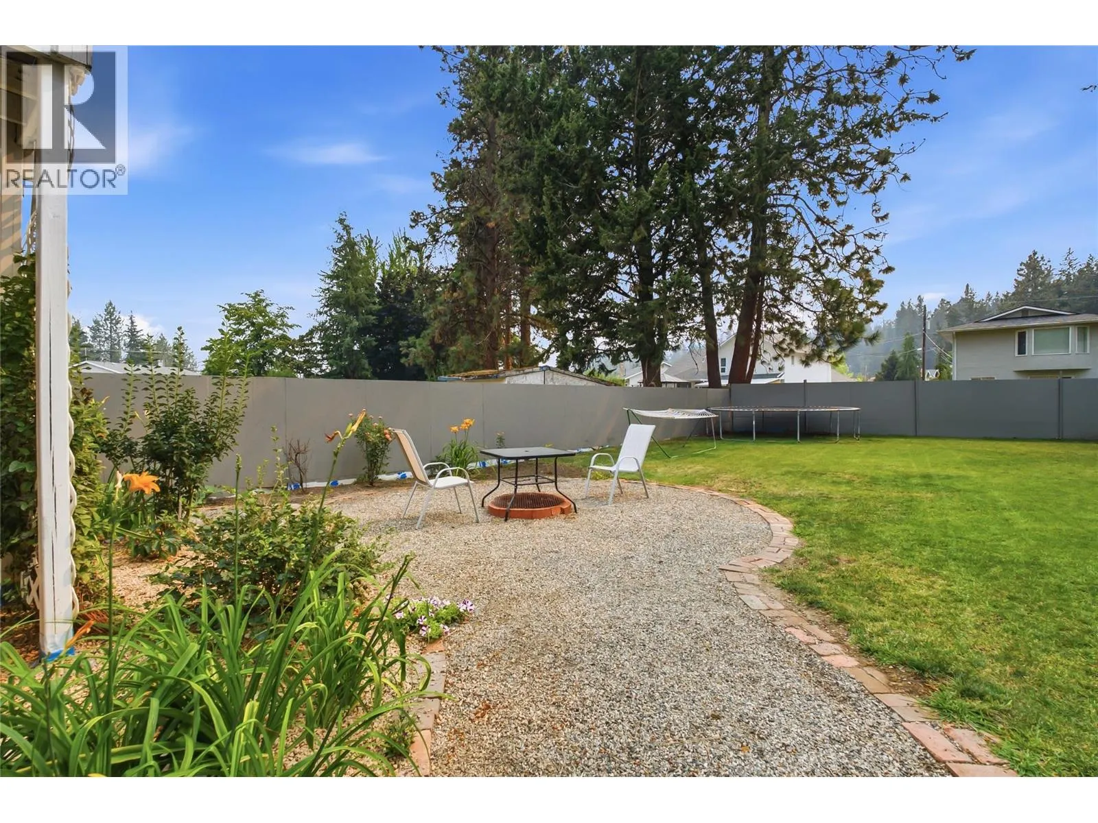 3140 Coventry Crescent