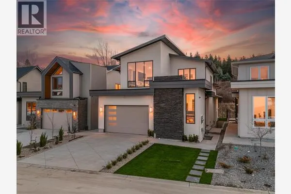 1008 Bull Crescent
