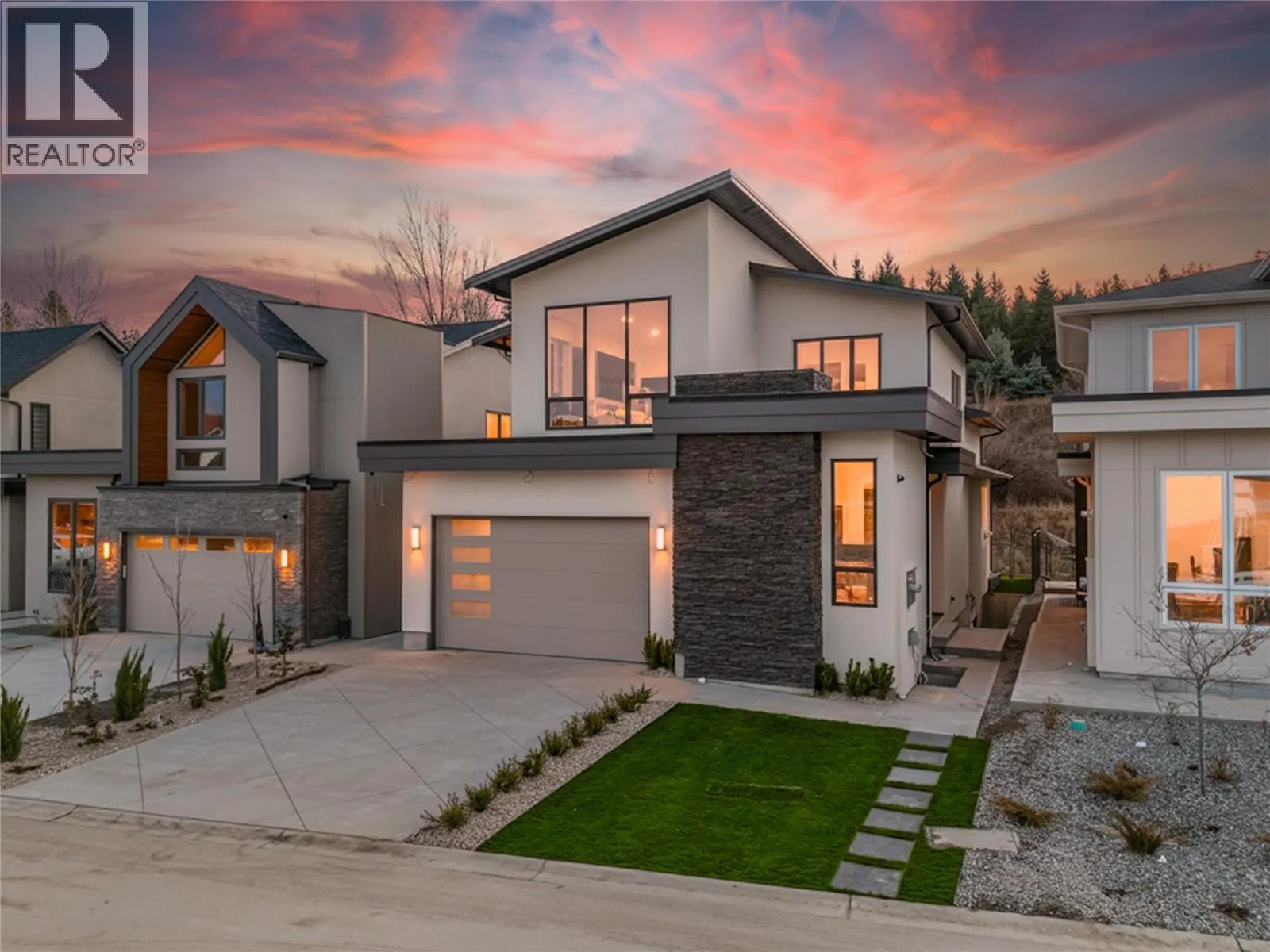 1008 Bull Crescent