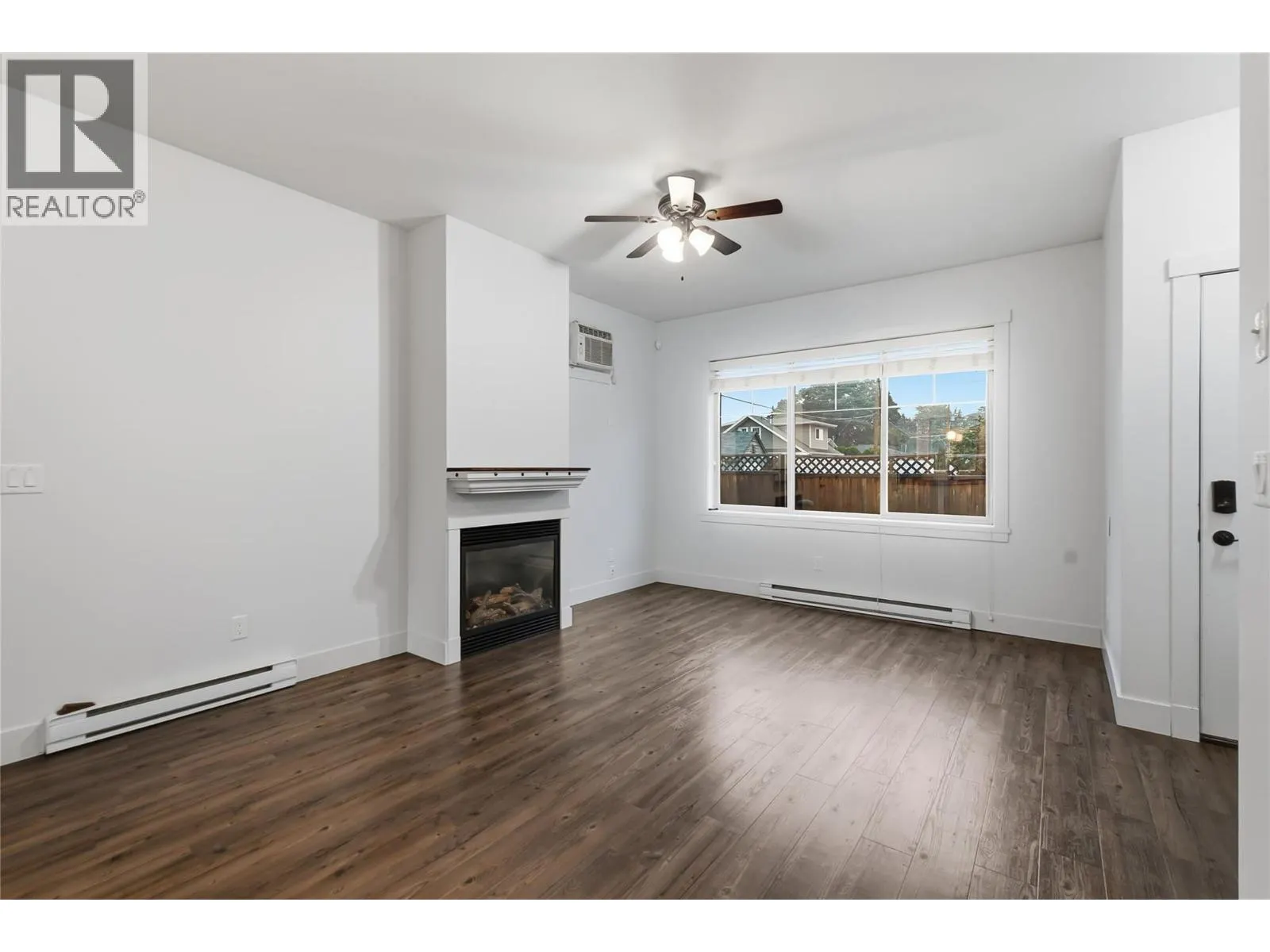 560 & 562 Christleton Avenue