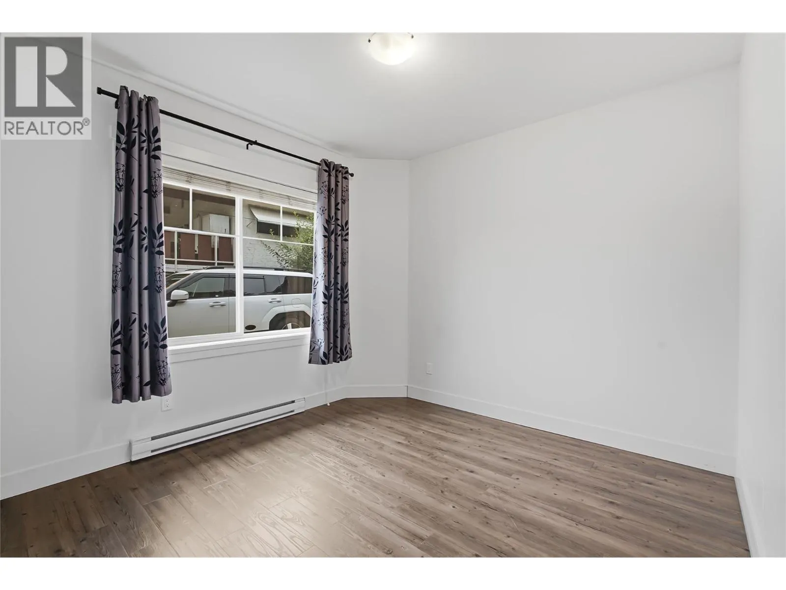 560 & 562 Christleton Avenue