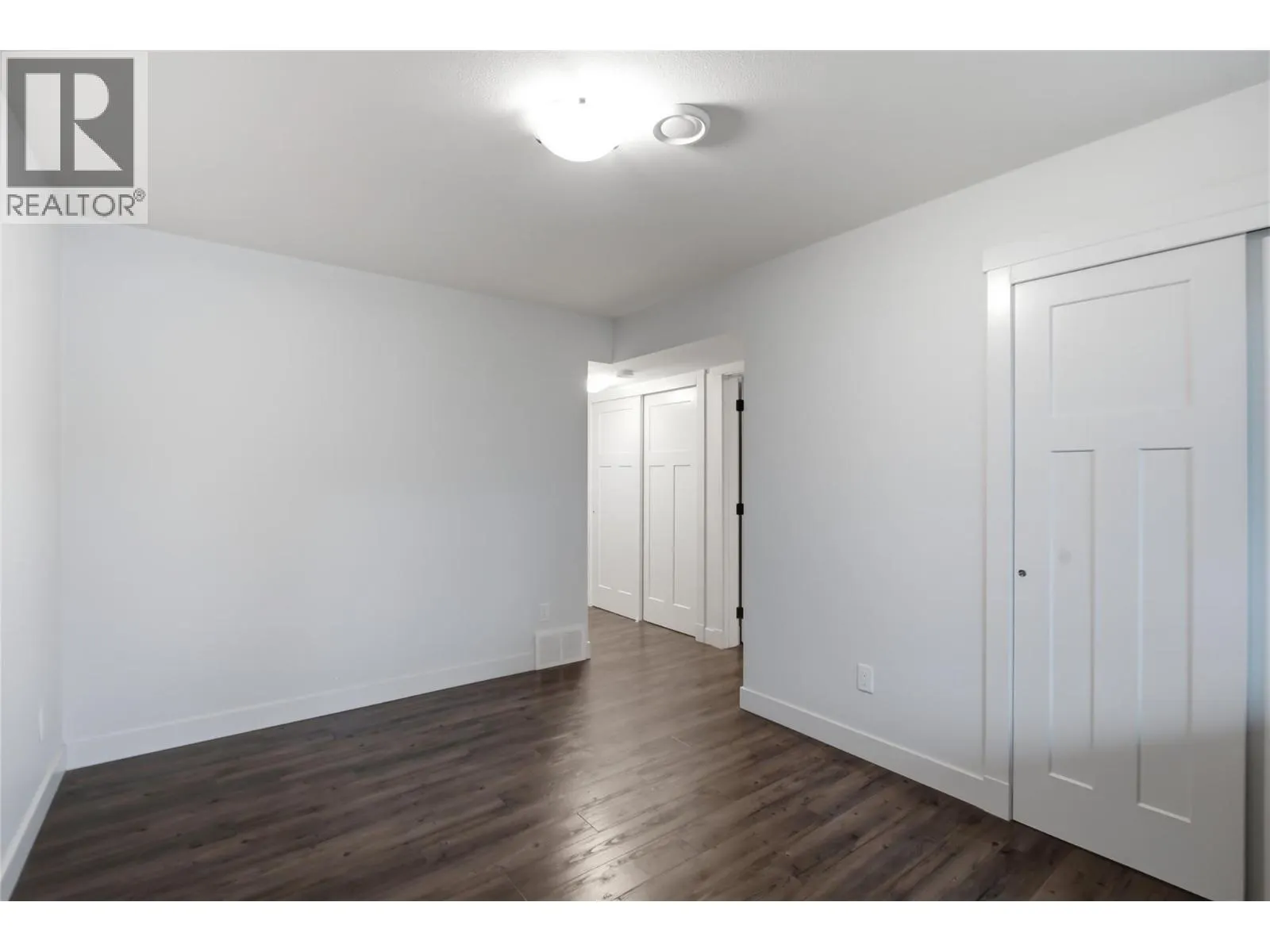 560 & 562 Christleton Avenue