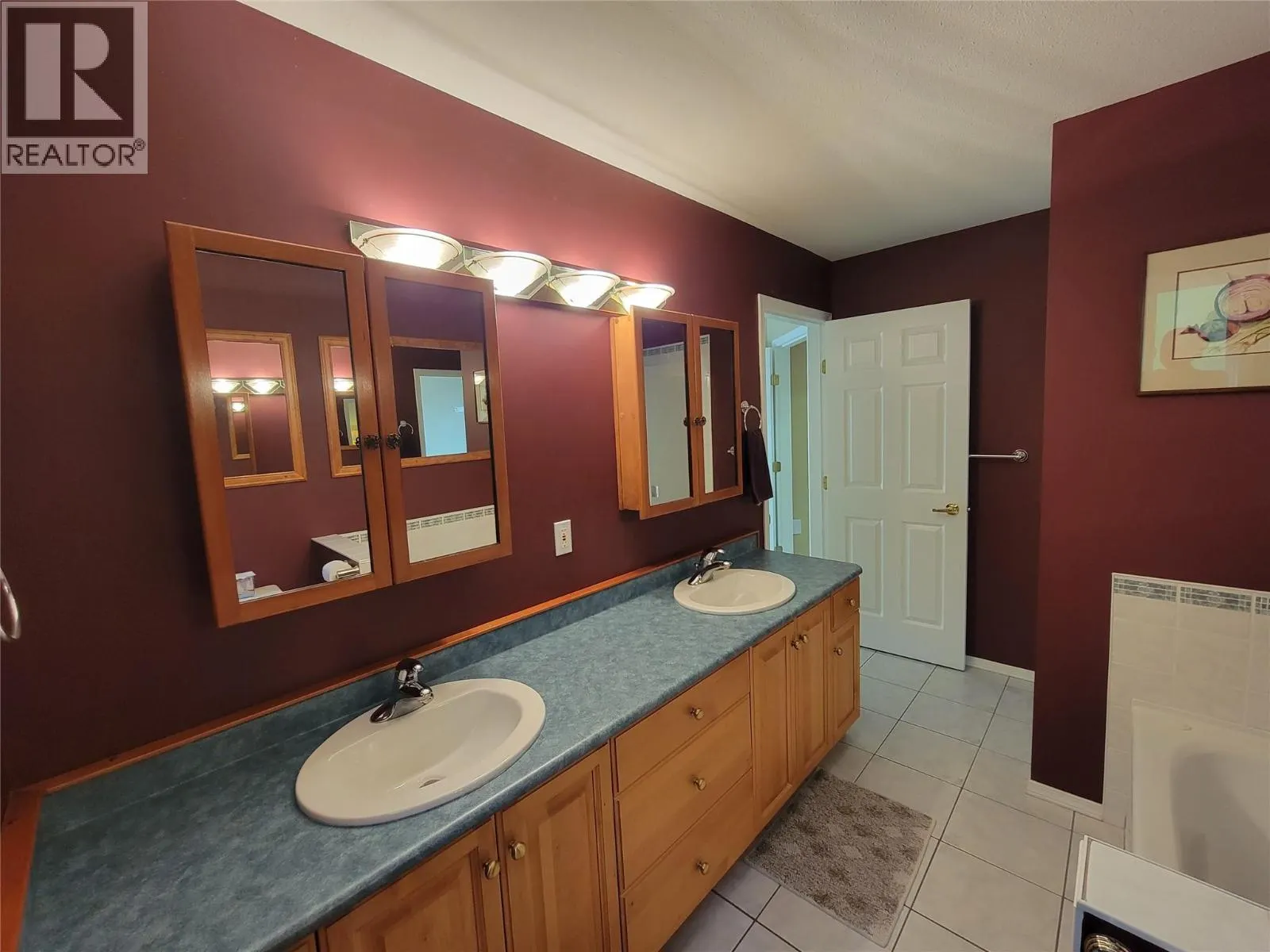 423 Vanderlinde Drive
