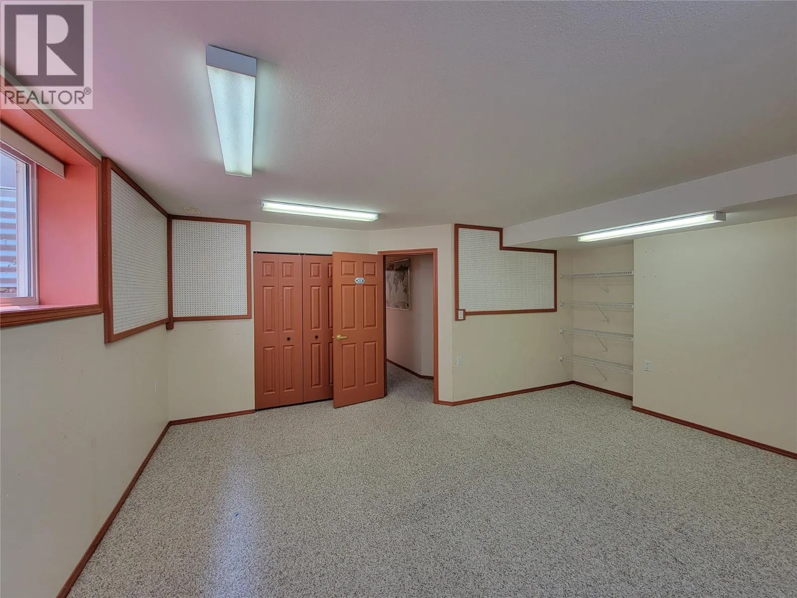 423 Vanderlinde Drive