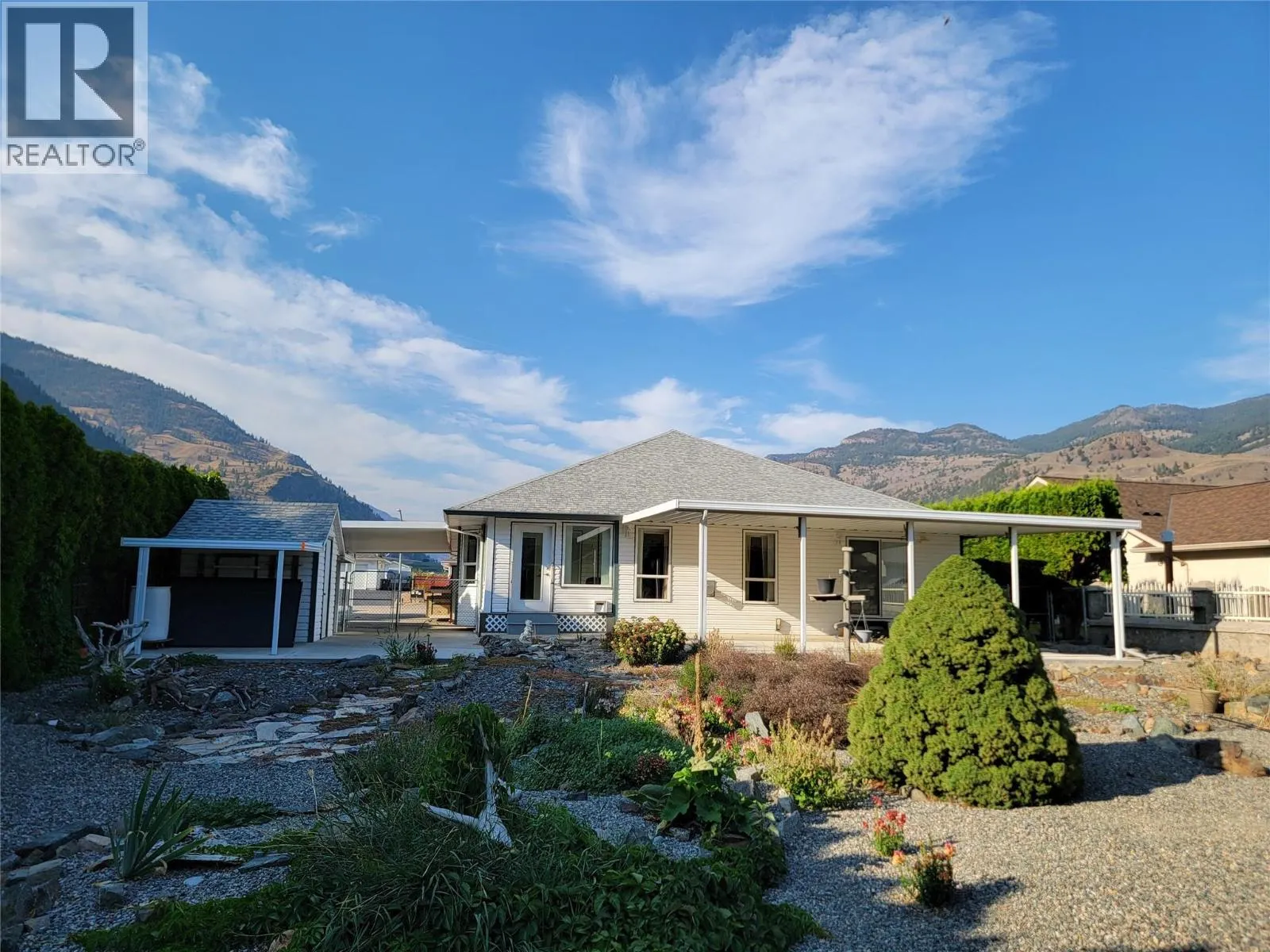 423 Vanderlinde Drive