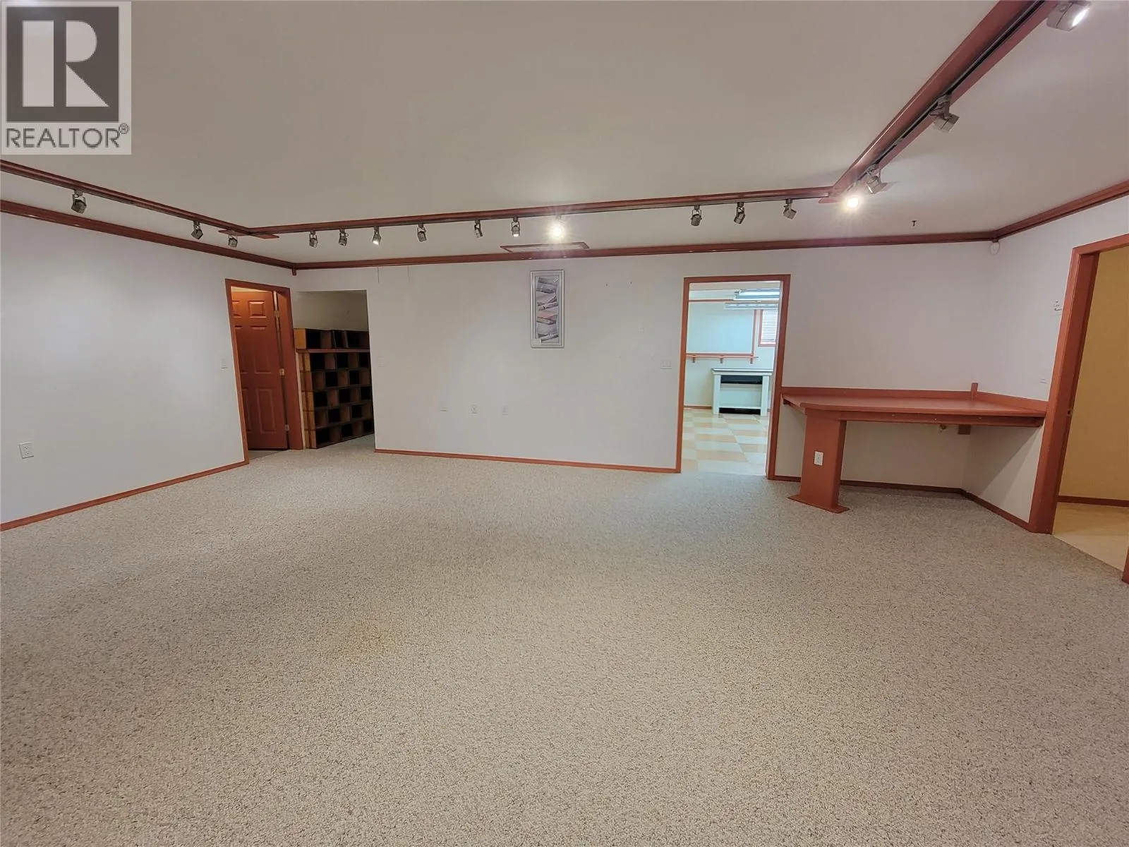 423 Vanderlinde Drive