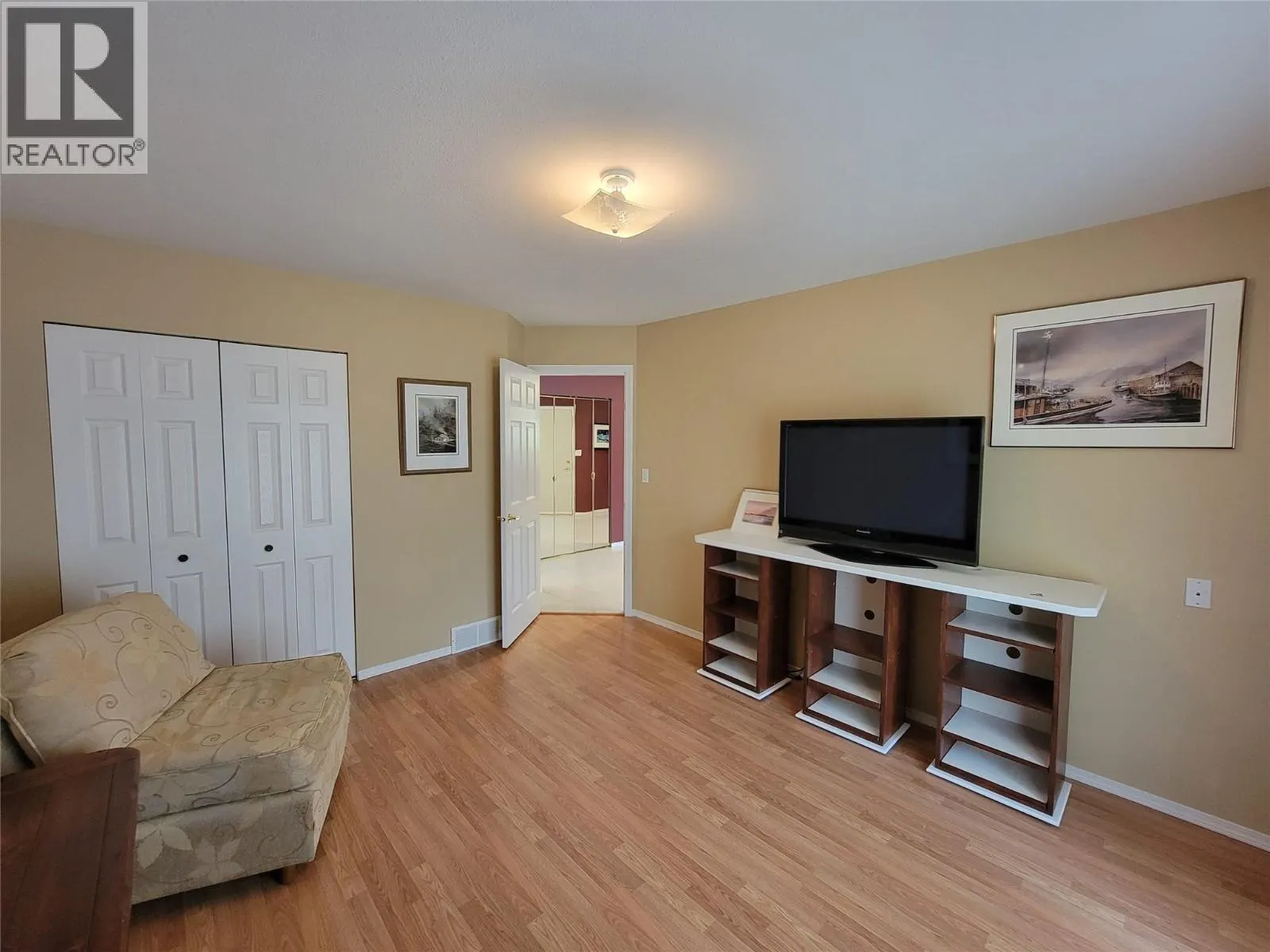 423 Vanderlinde Drive