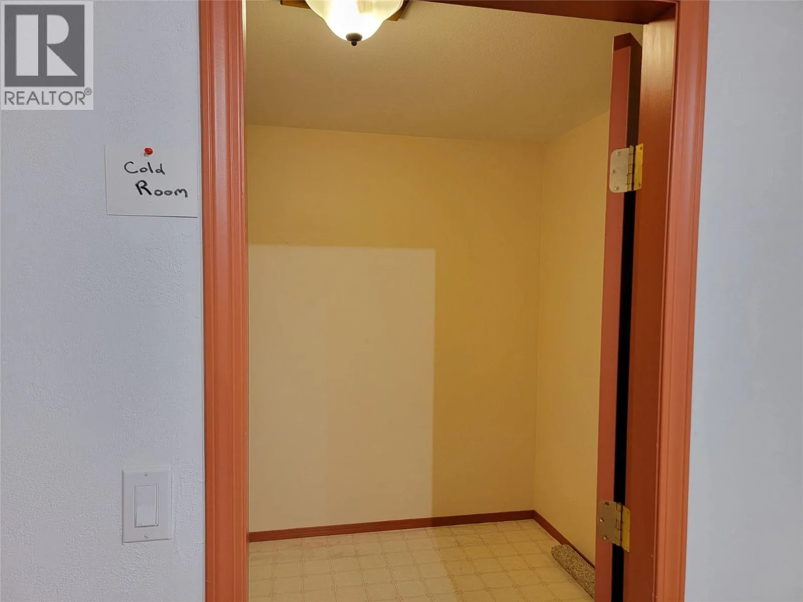 423 Vanderlinde Drive