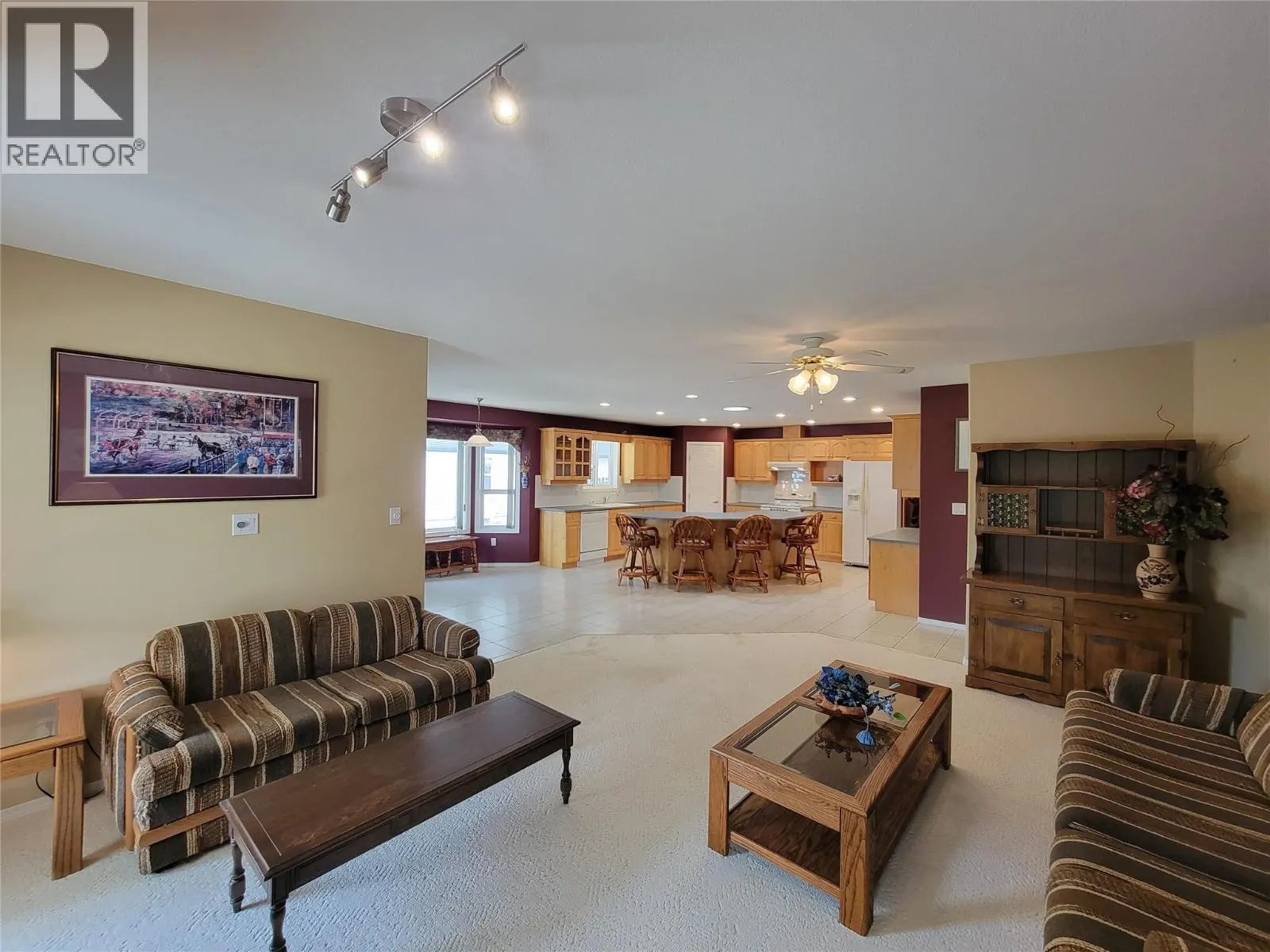 423 Vanderlinde Drive